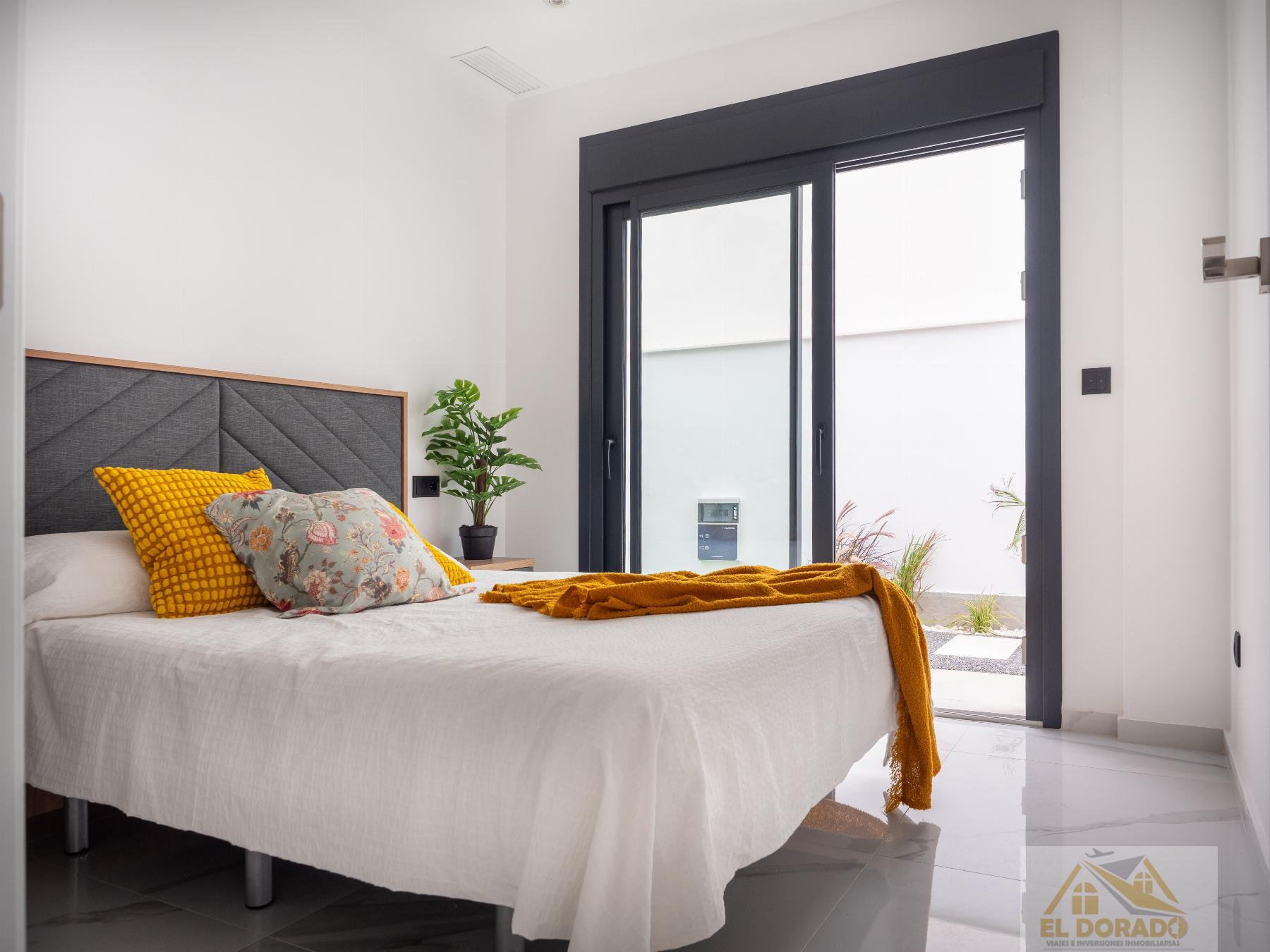 Venta de villa en San Pedro del Pinatar