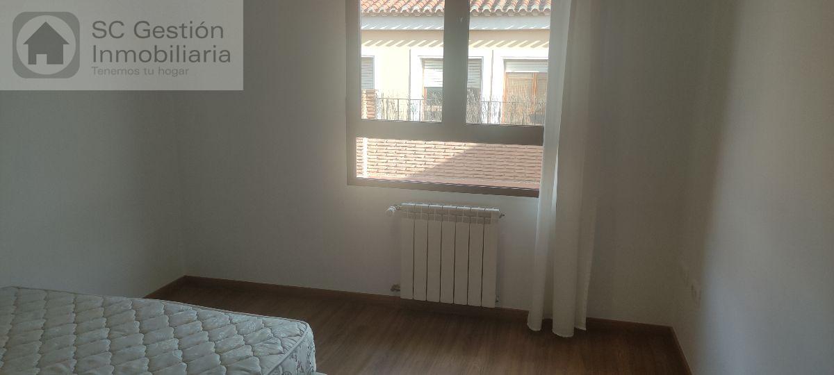 For sale of penthouse in Villarrobledo