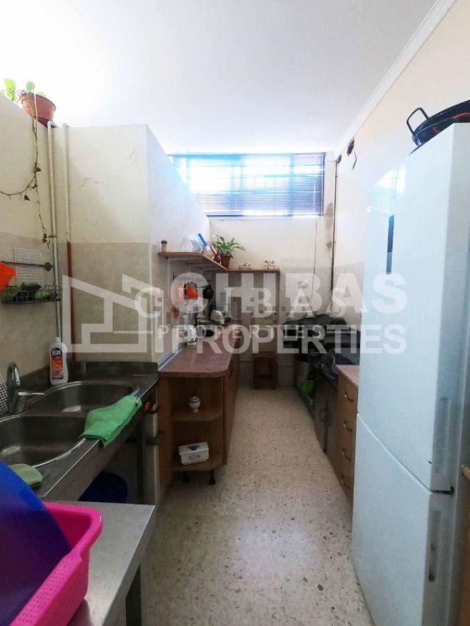 بيع من محلي في Málaga