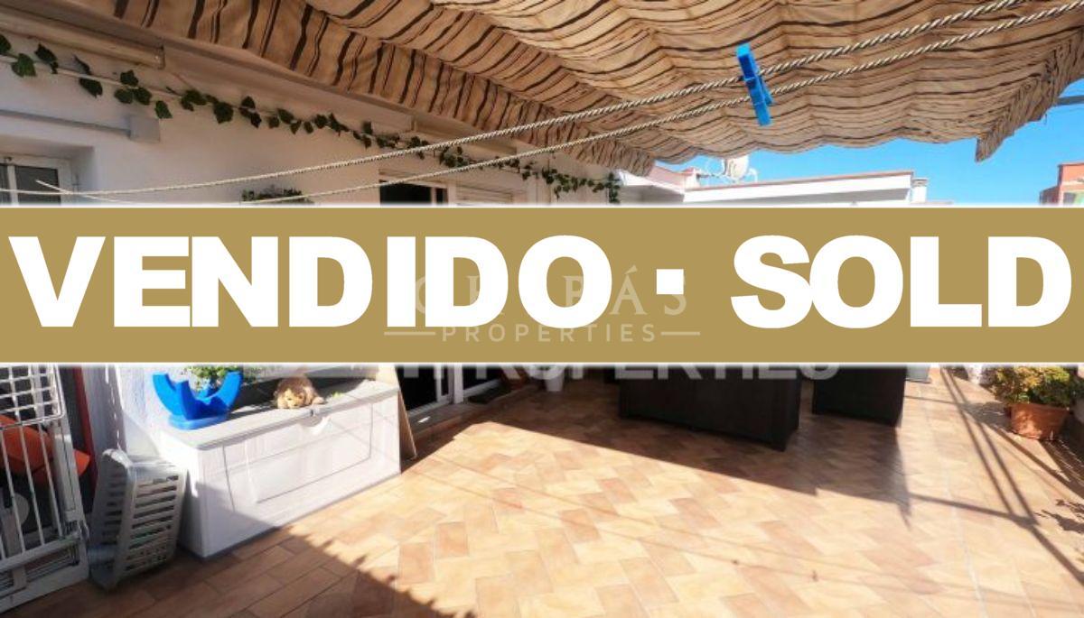 For sale of penthouse in Málaga