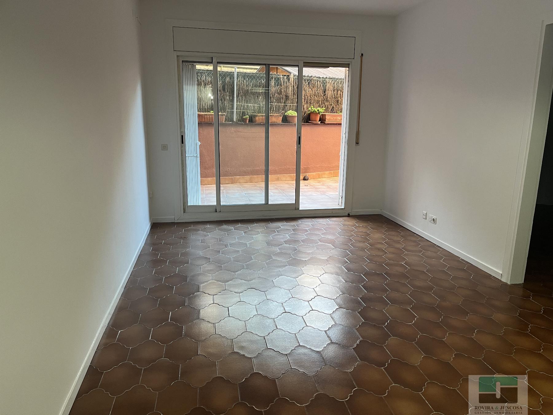 For rent of flat in Castelldefels