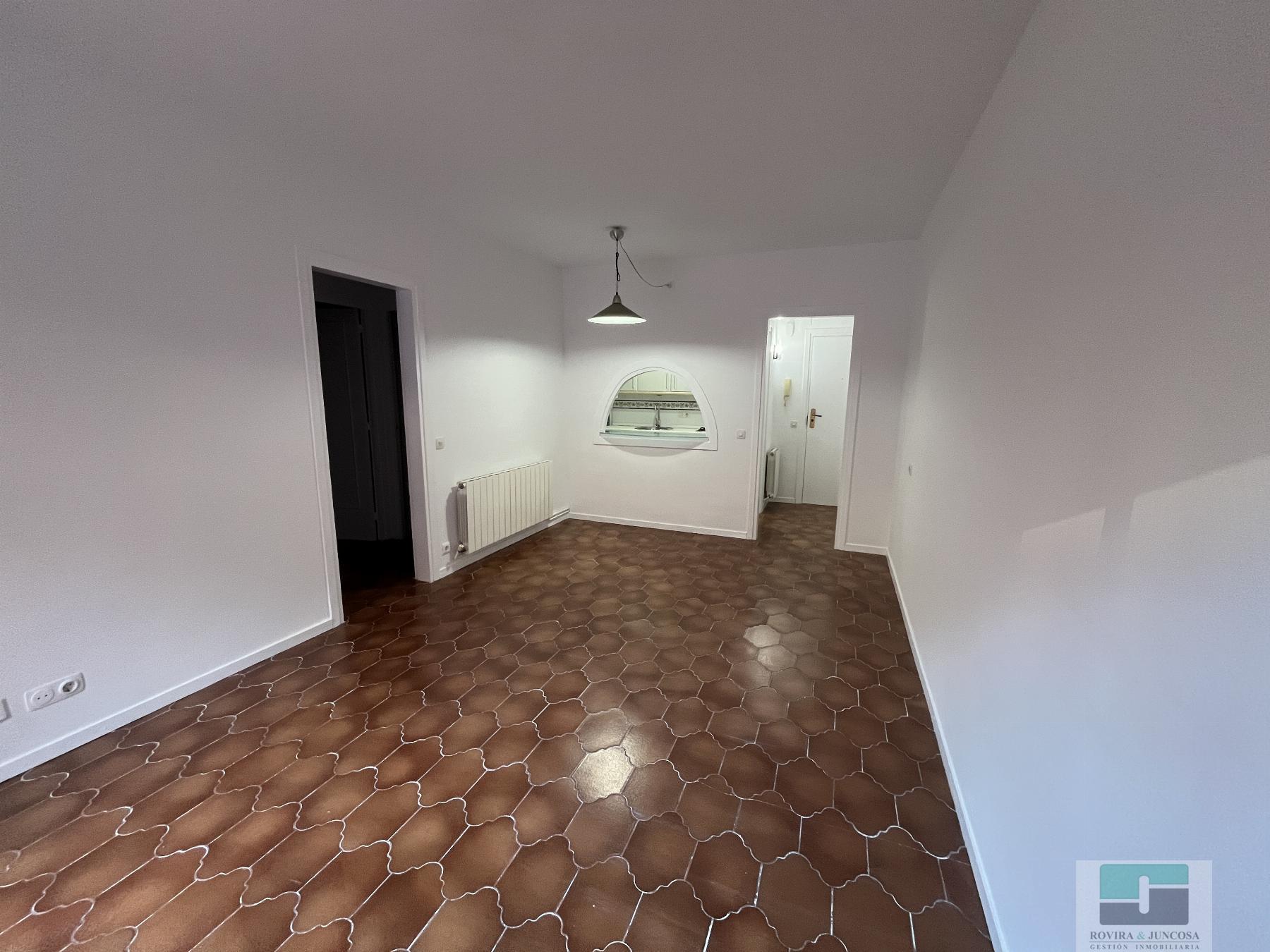 For rent of flat in Castelldefels