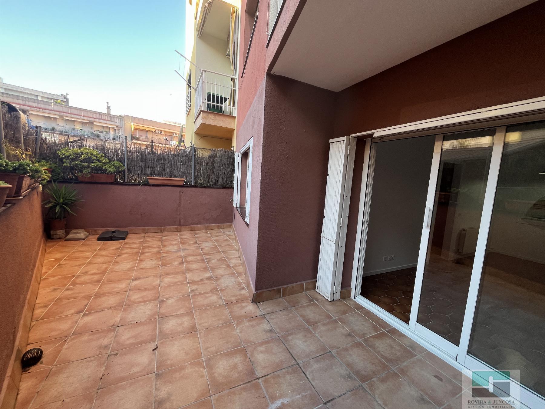 For rent of flat in Castelldefels