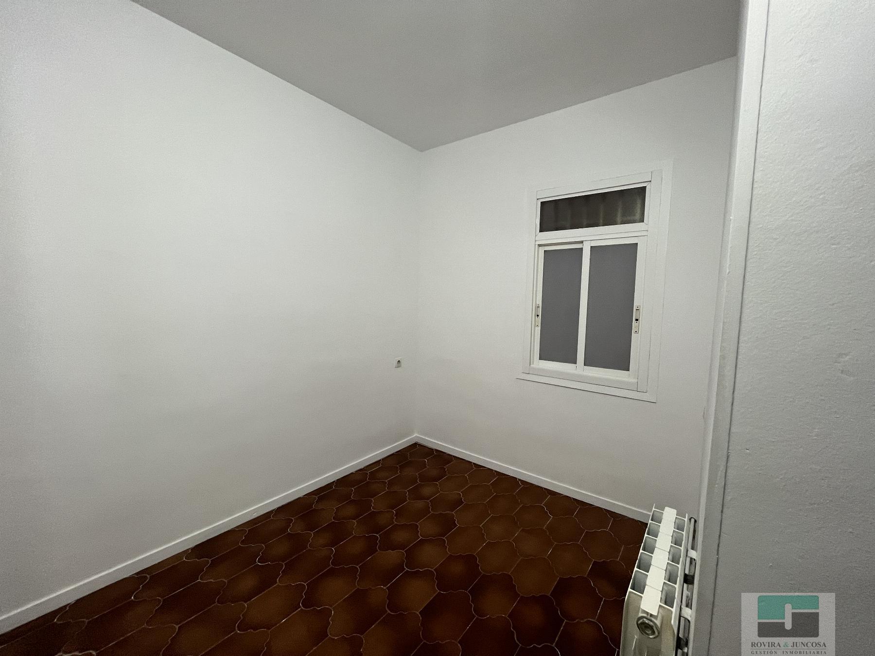 For rent of flat in Castelldefels