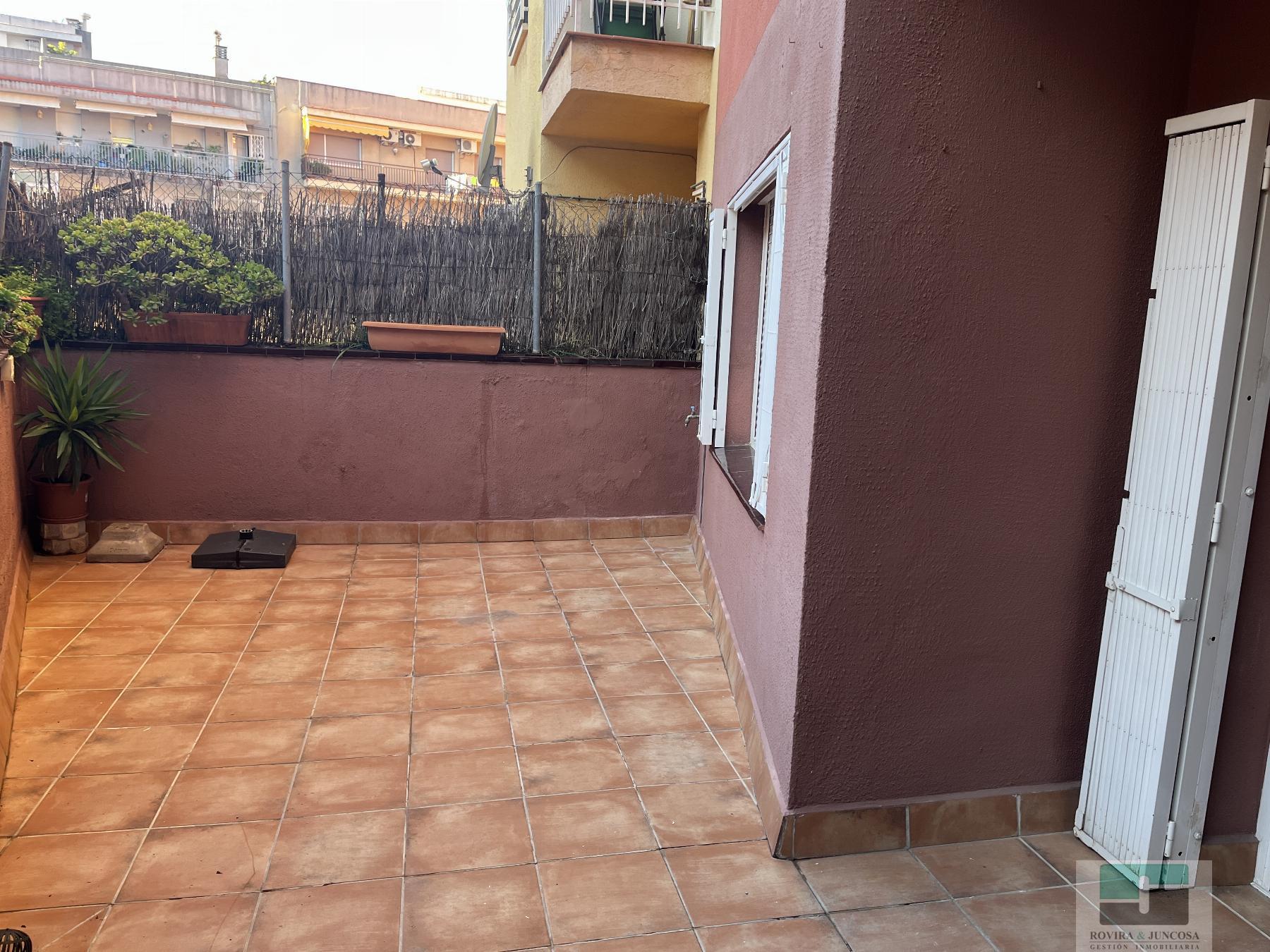 For rent of flat in Castelldefels