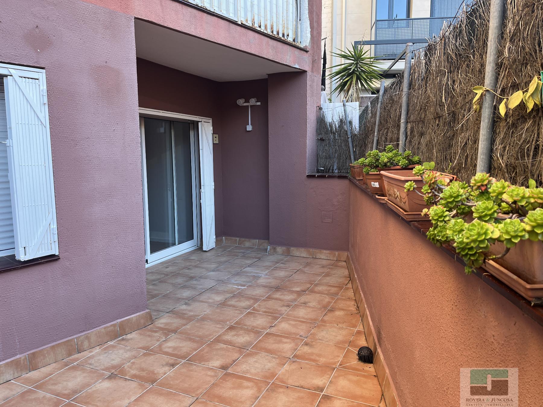 For rent of flat in Castelldefels
