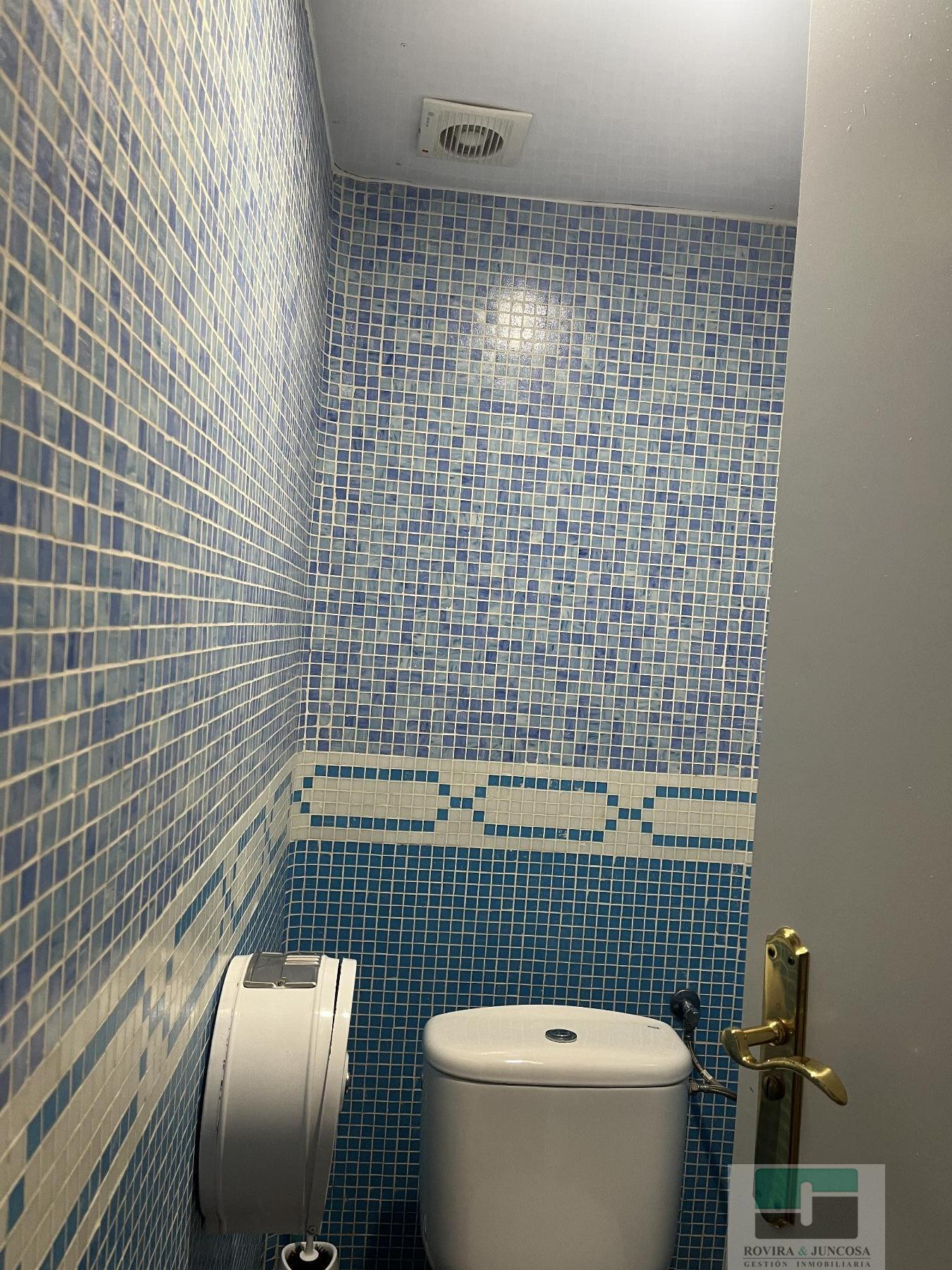 Venda de planta baixa a Roda de Barà