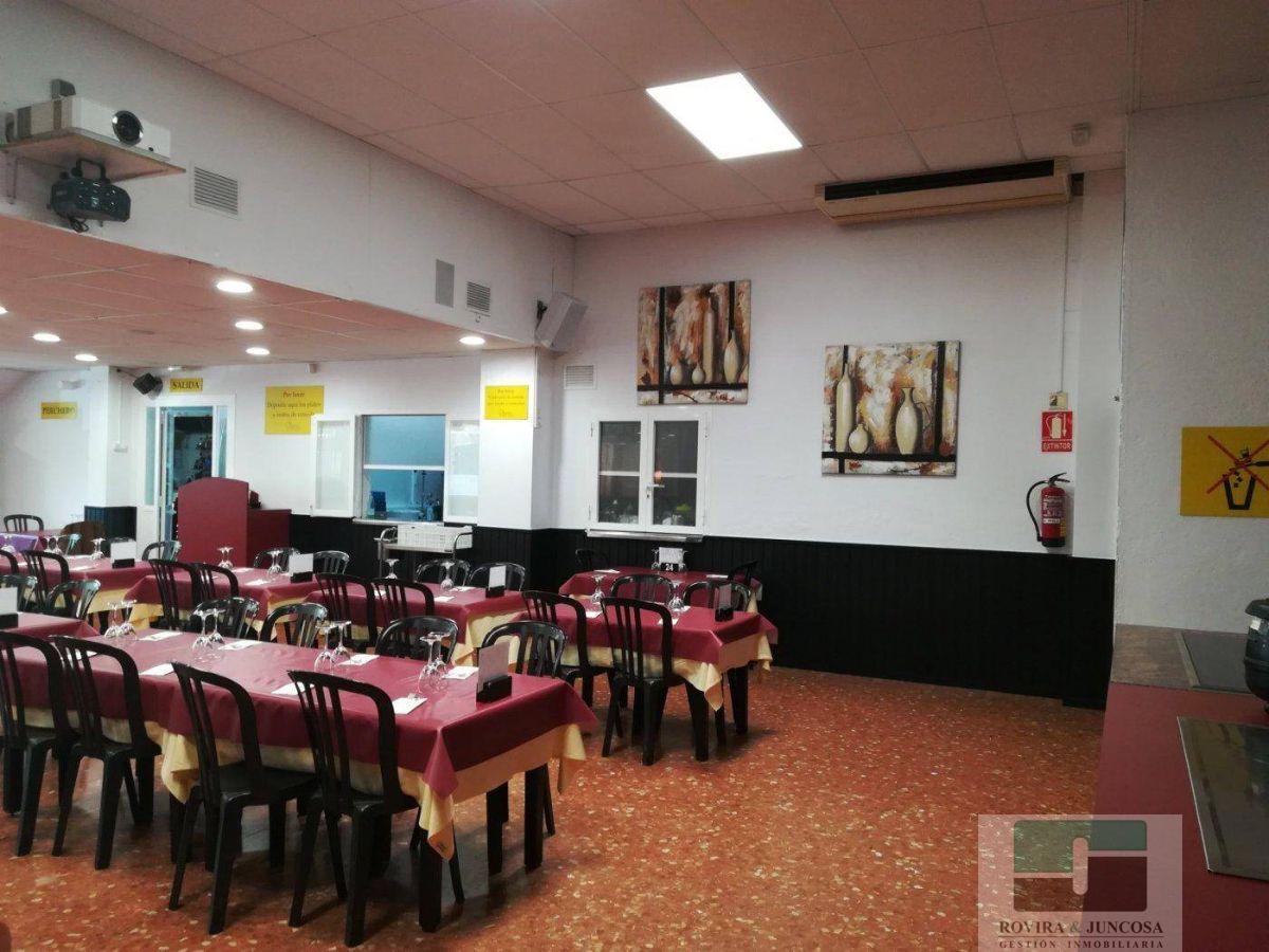 For share of commercial in Castelldefels