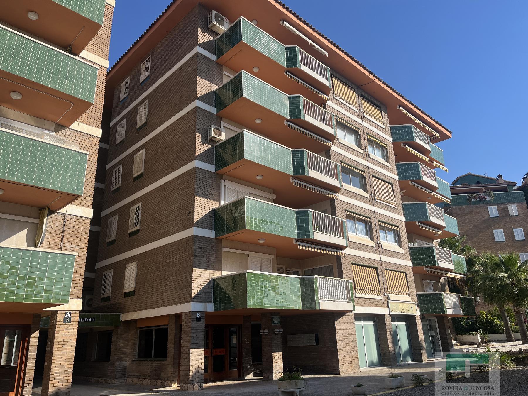 Venda de planta baixa a Roda de Barà