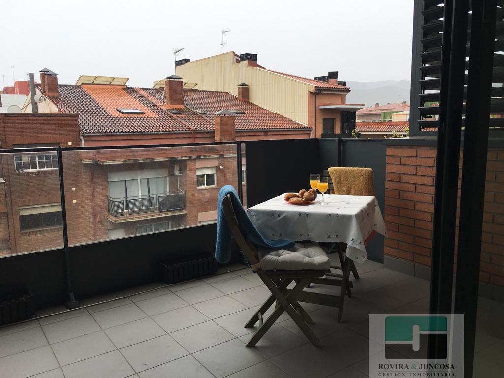 For rent of duplex in Castelldefels