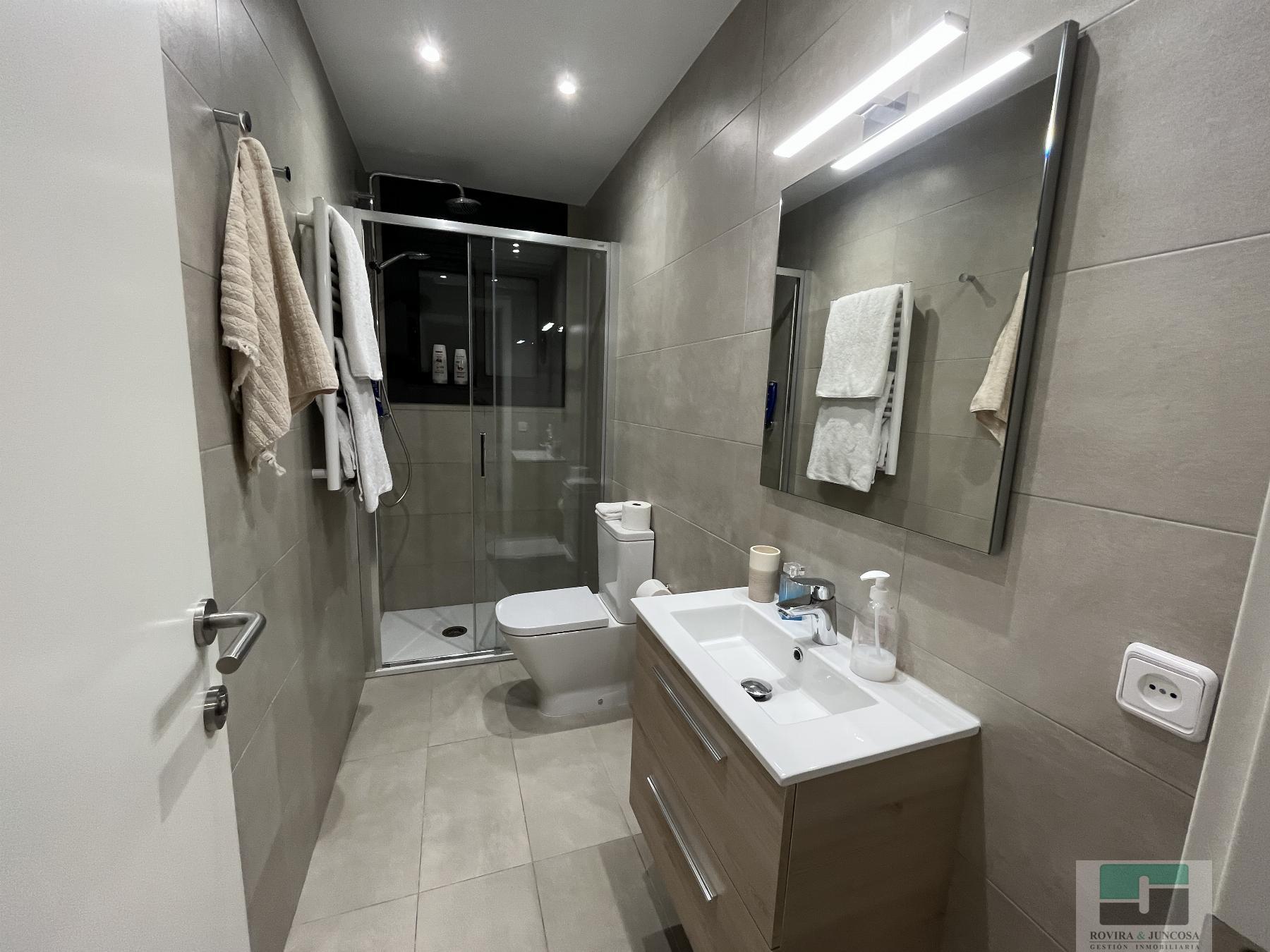 For rent of chalet in Castelldefels