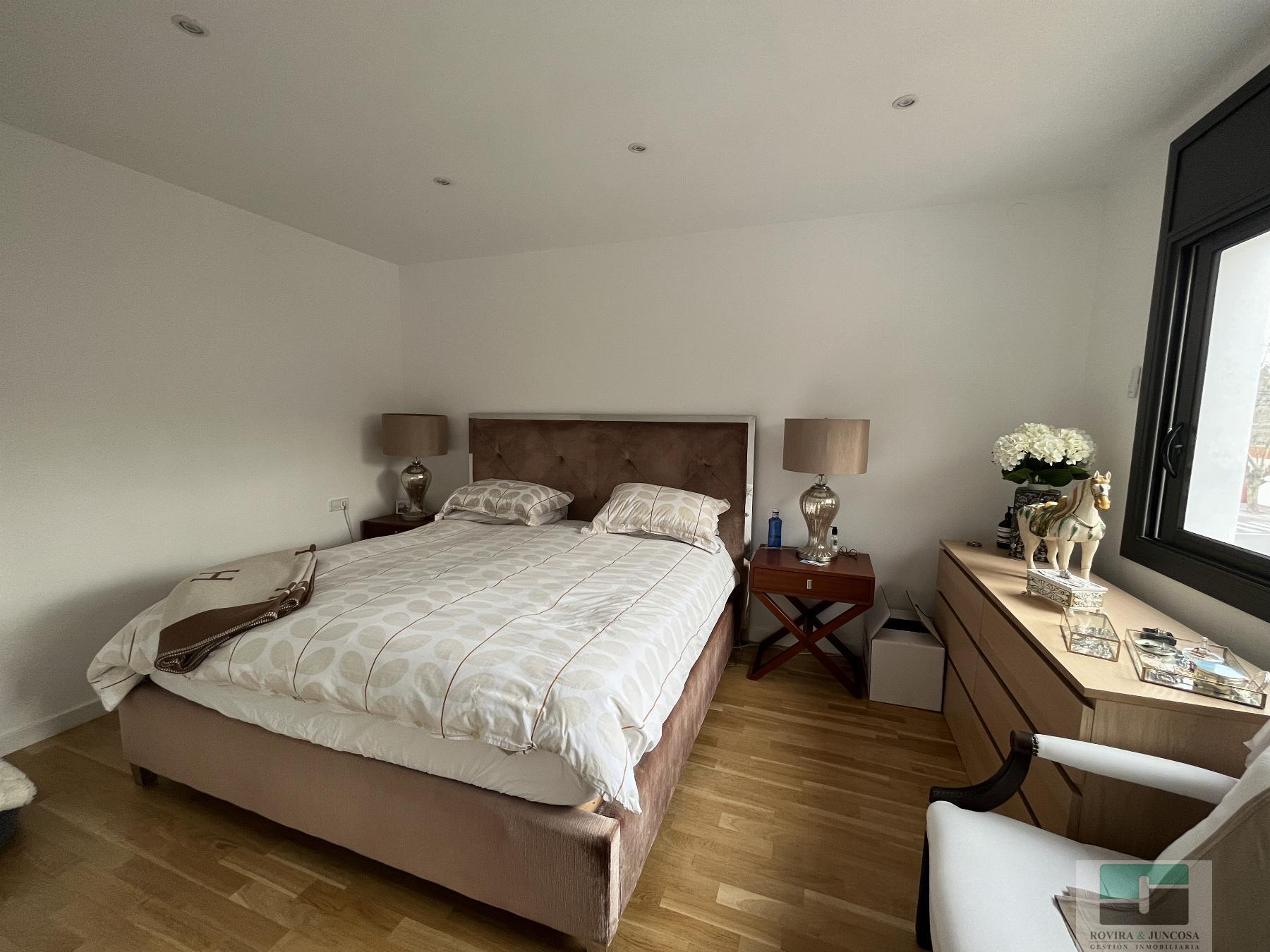 For rent of chalet in Castelldefels