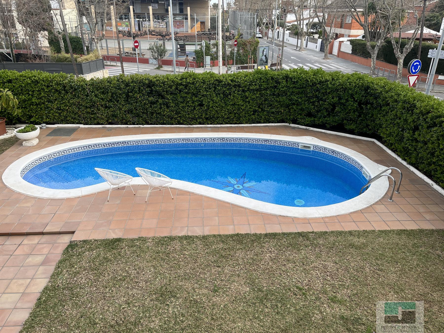 For rent of chalet in Castelldefels