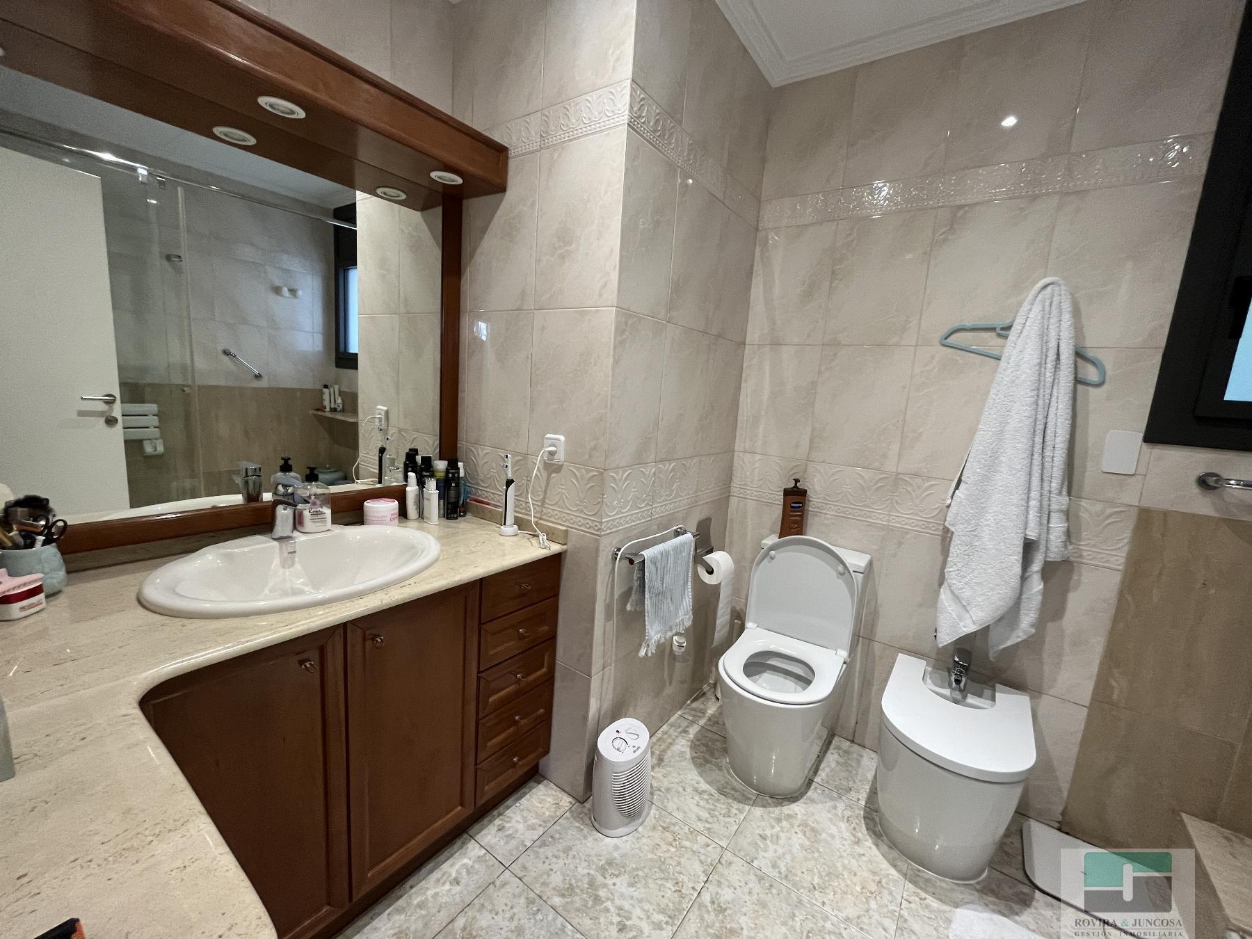 For rent of chalet in Castelldefels