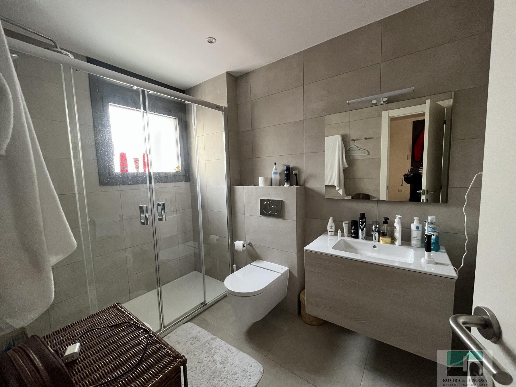 For rent of chalet in Castelldefels