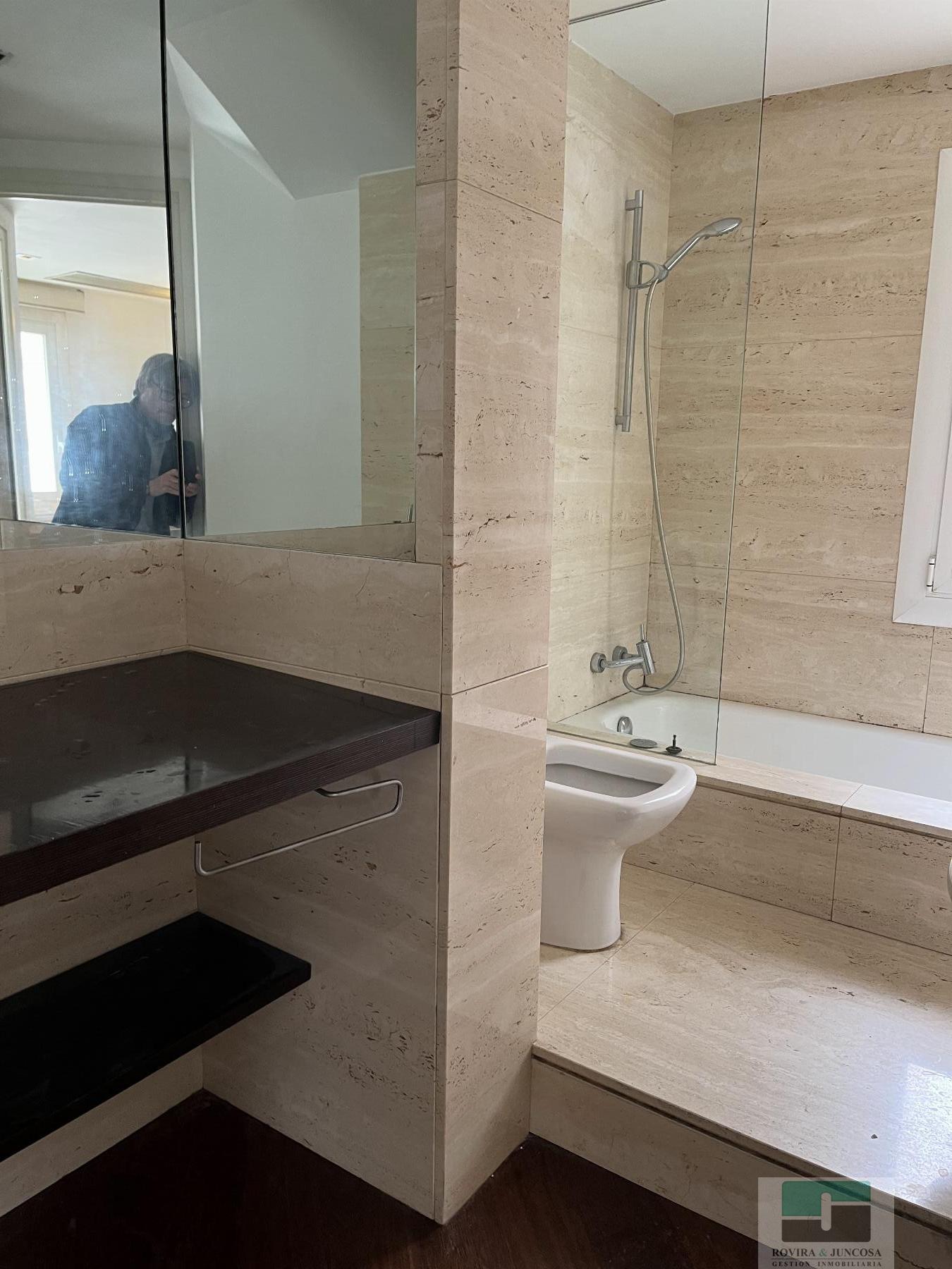 For sale of chalet in Castelldefels