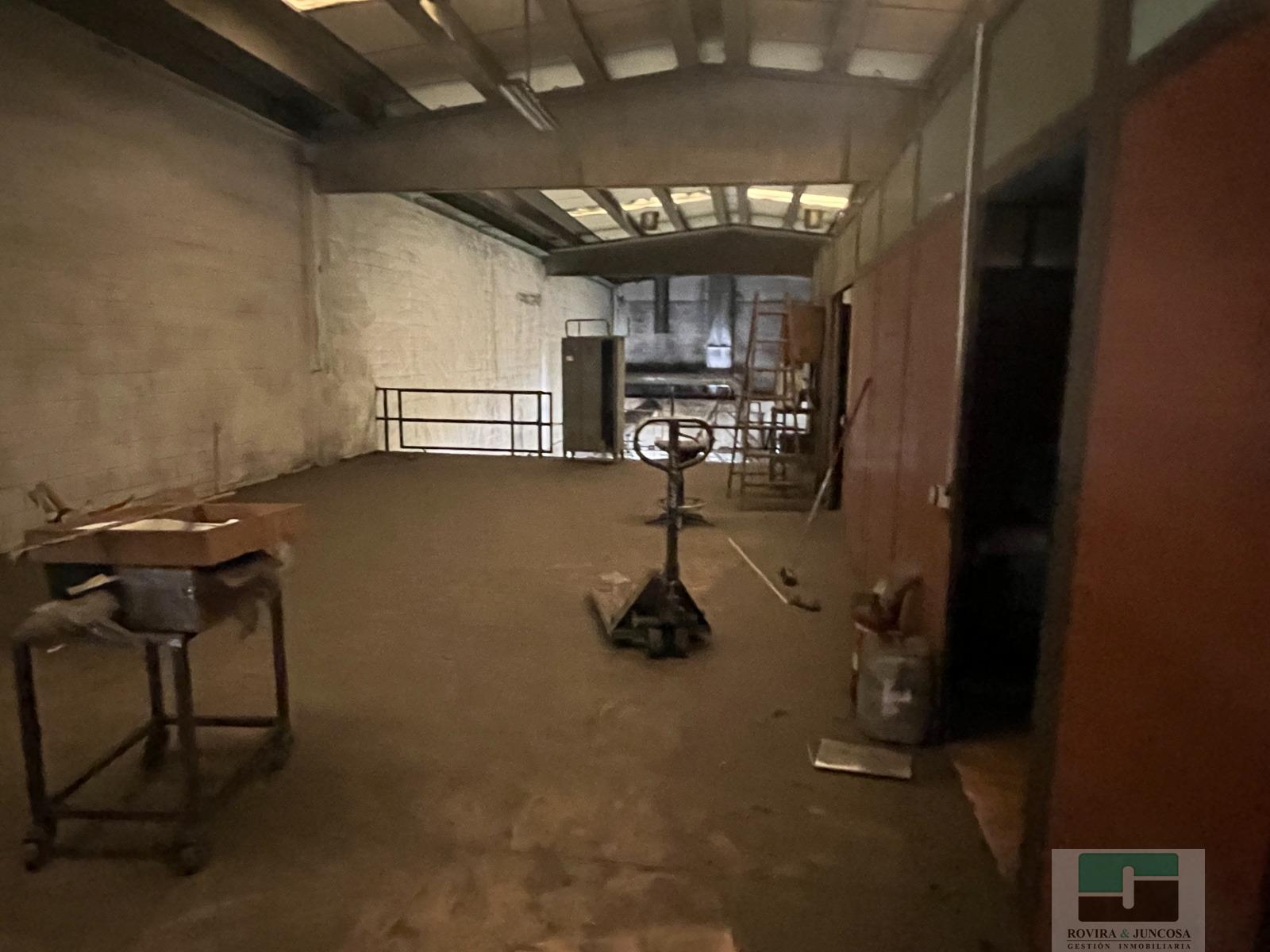 For rent of industrial plant/warehouse in Sant Boi de Llobregat