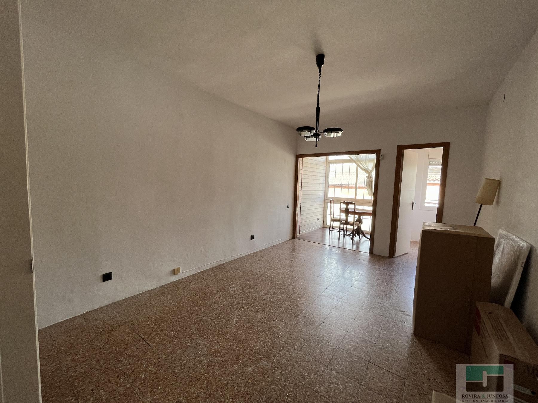 For sale of flat in Castelldefels