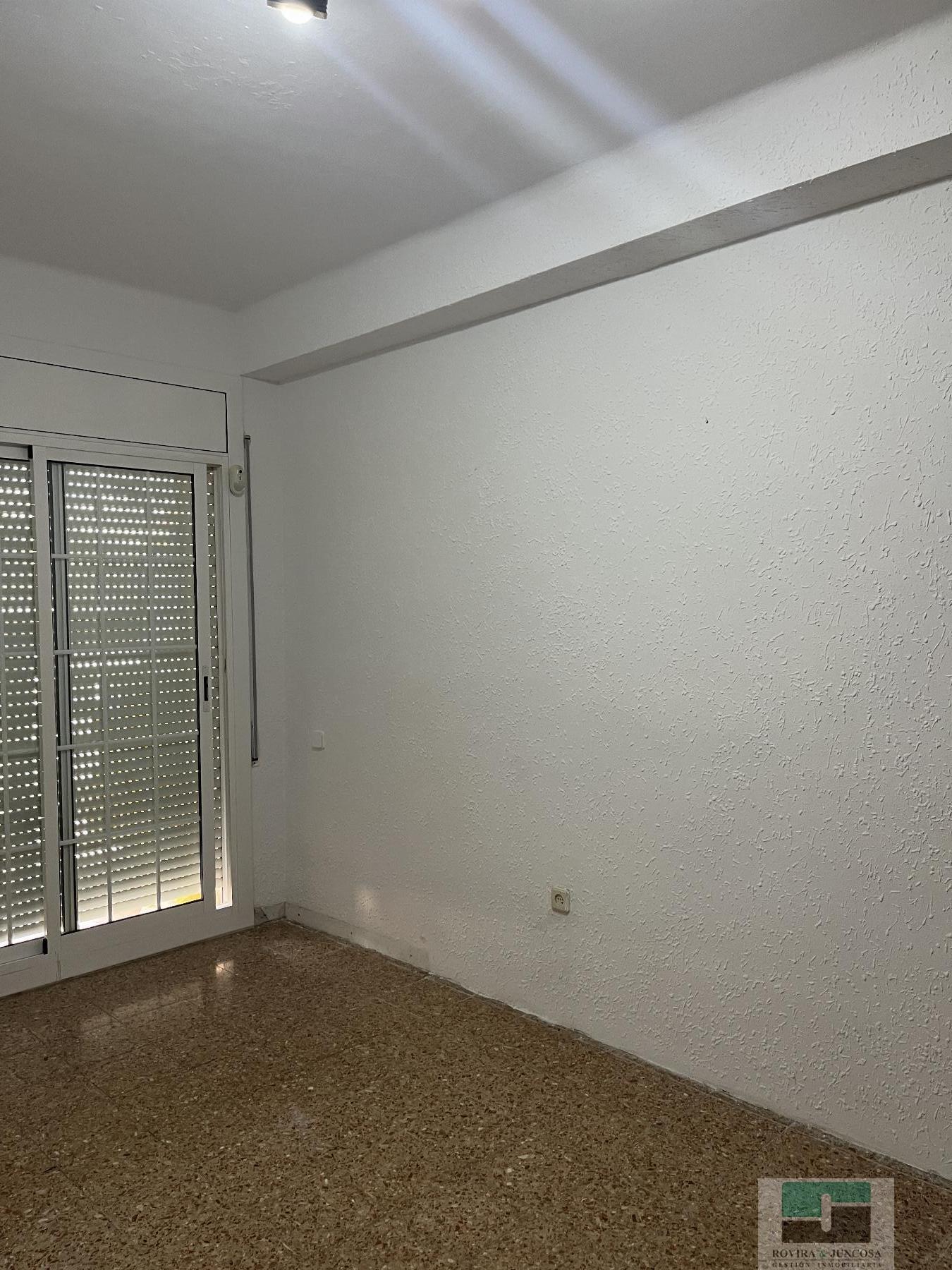 For sale of flat in Castelldefels