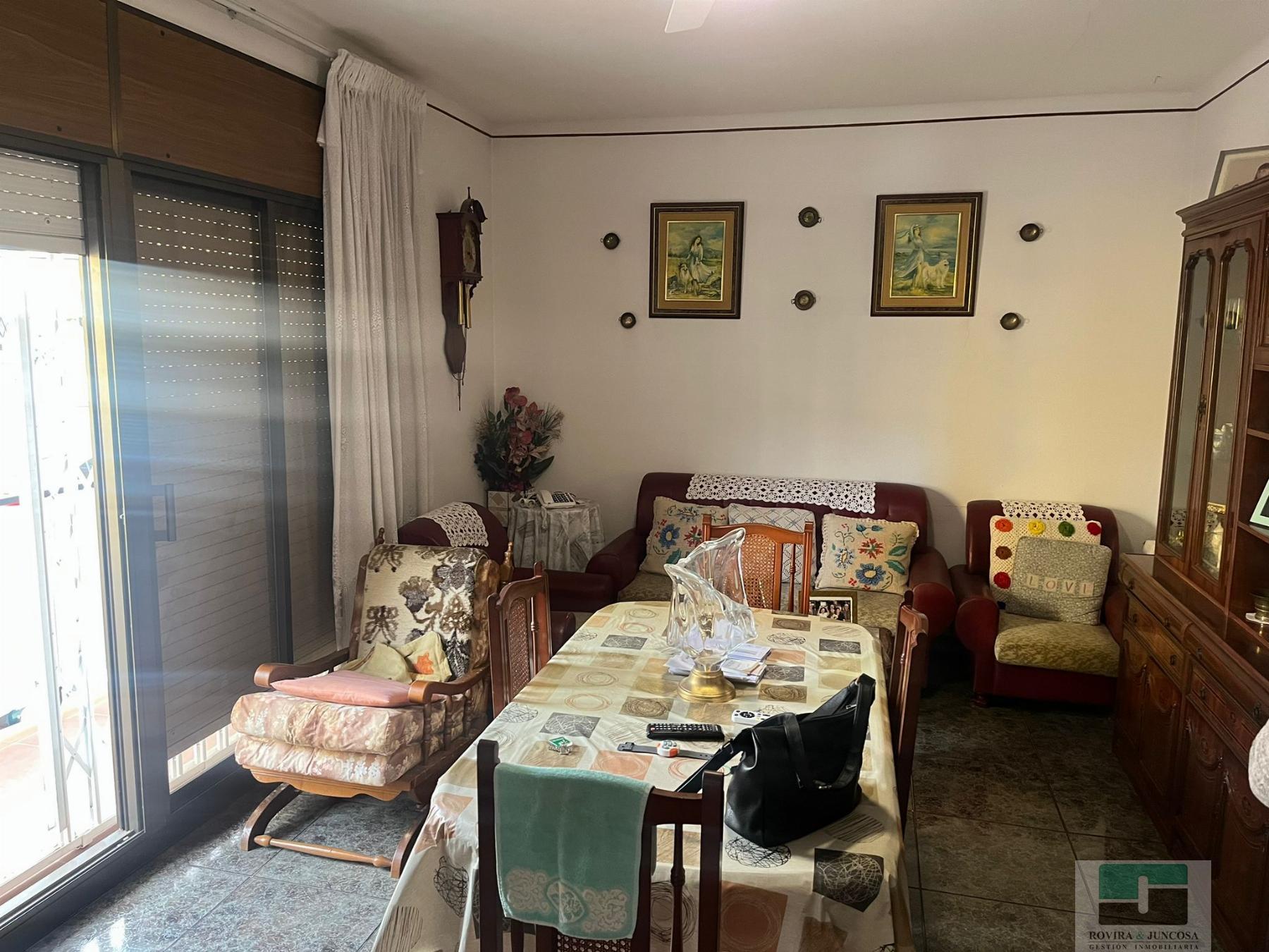 For sale of flat in Castelldefels