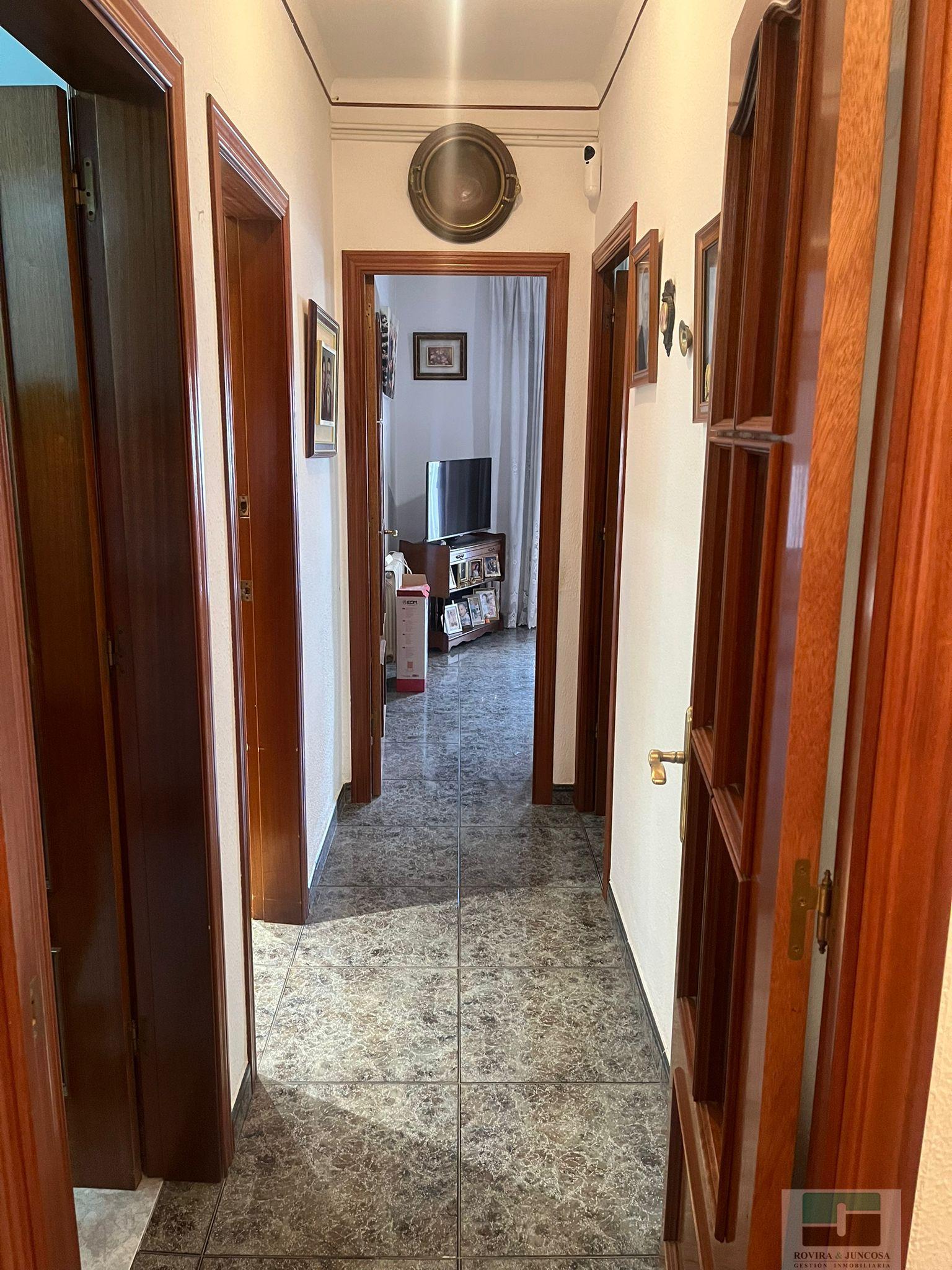 For sale of flat in Castelldefels