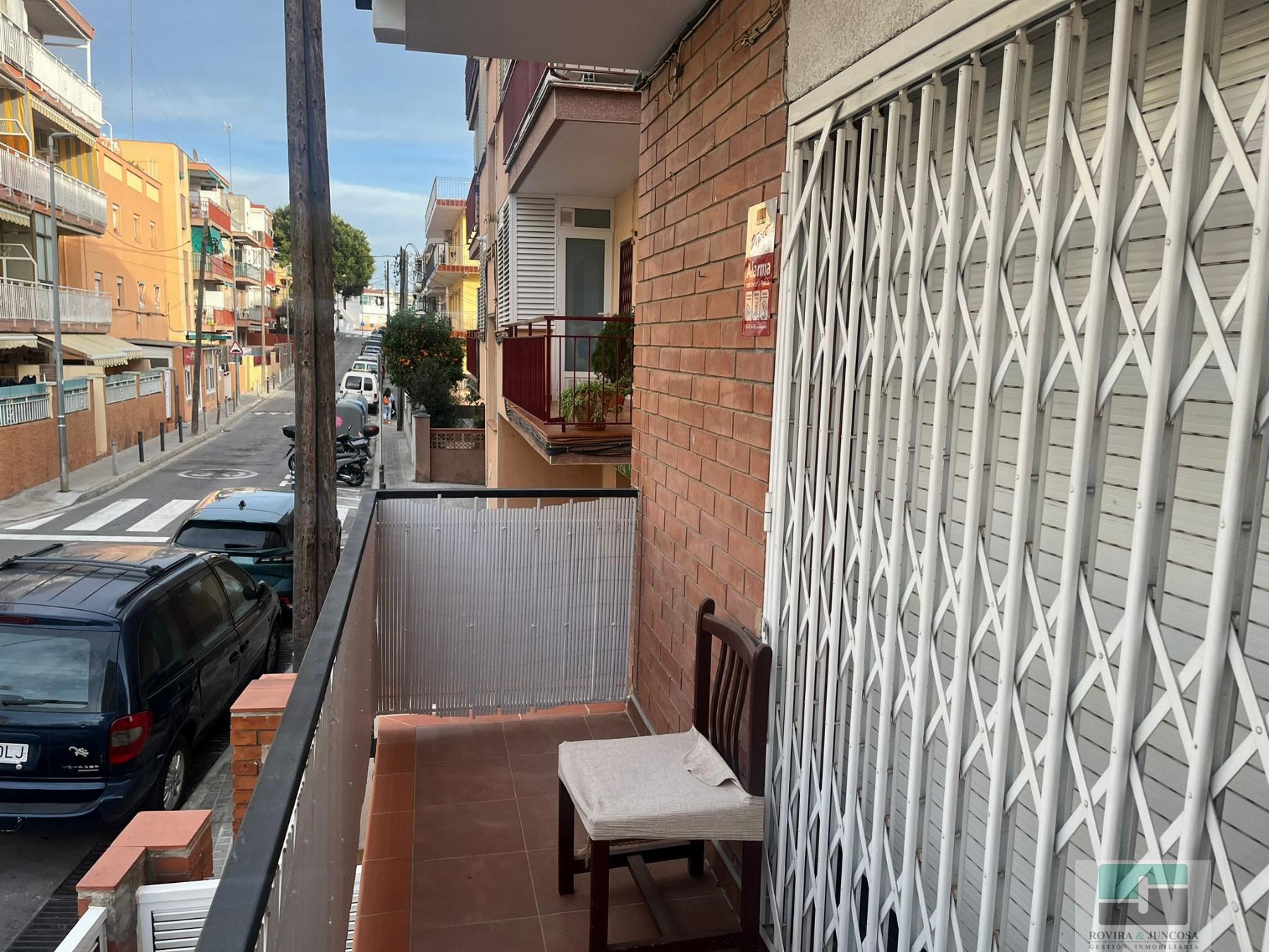 For sale of flat in Castelldefels