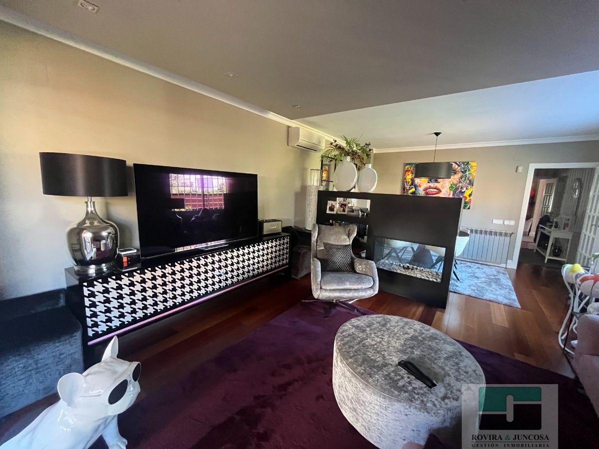 For rent of chalet in Castelldefels