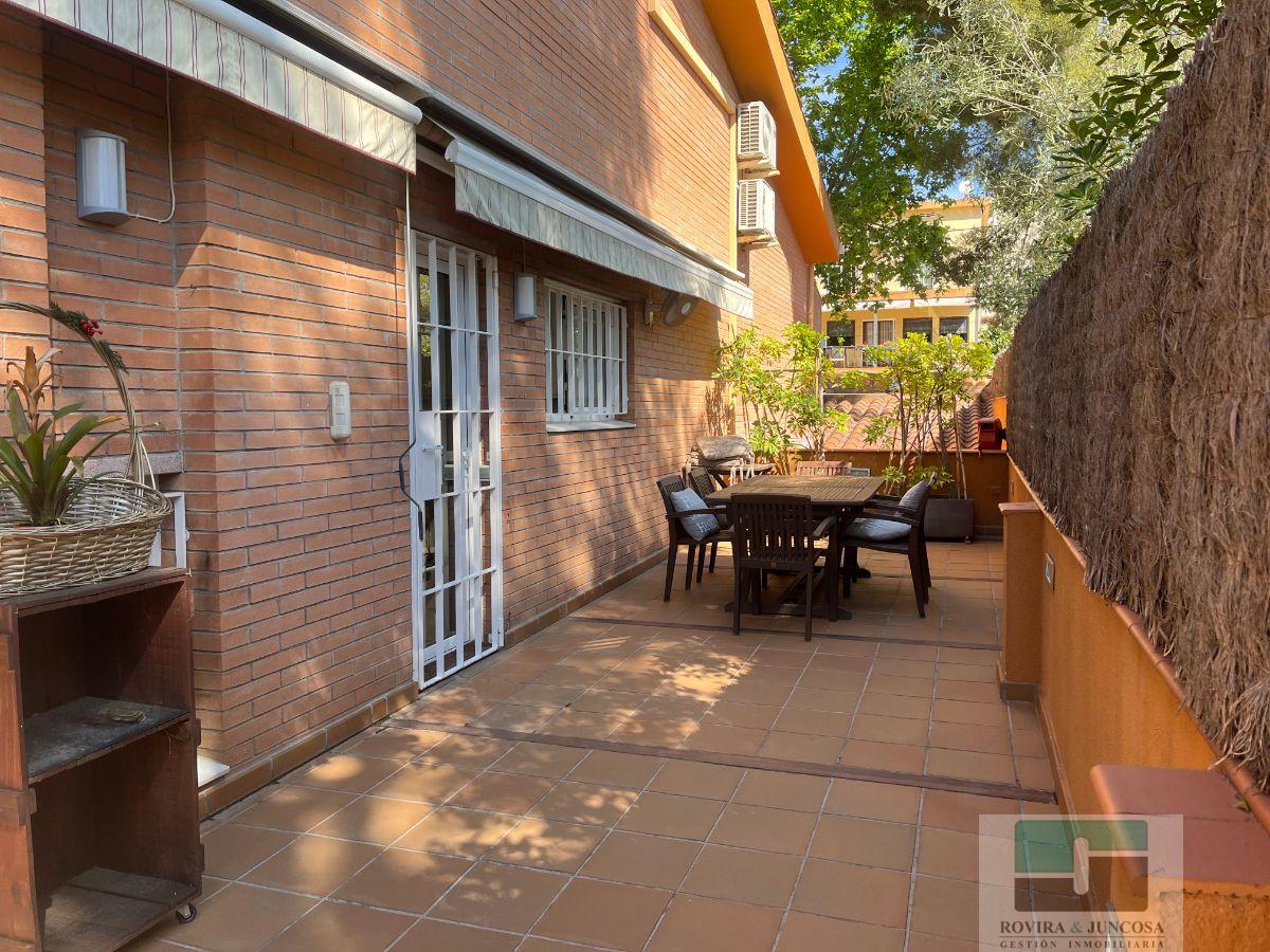 For rent of chalet in Castelldefels