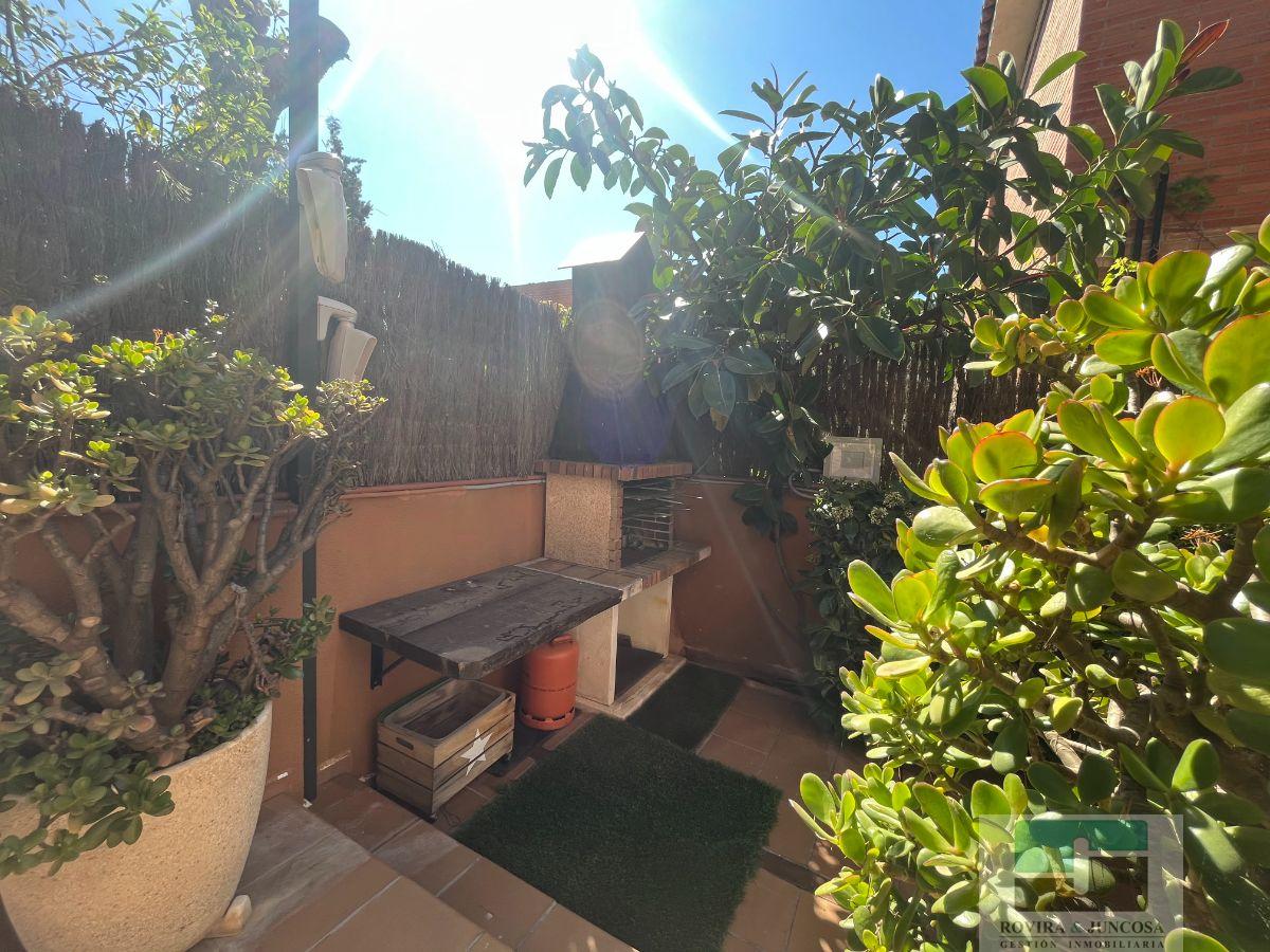 For rent of chalet in Castelldefels