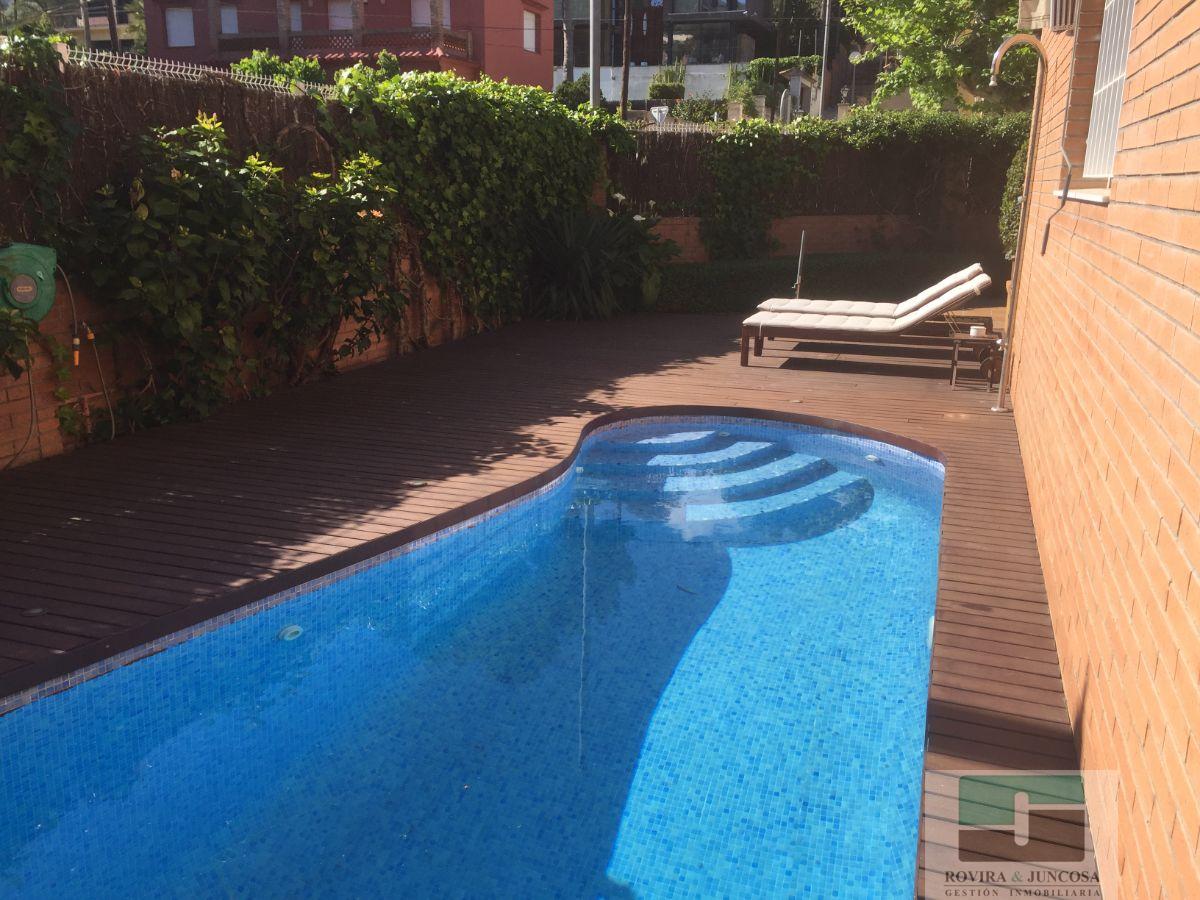 For rent of chalet in Castelldefels