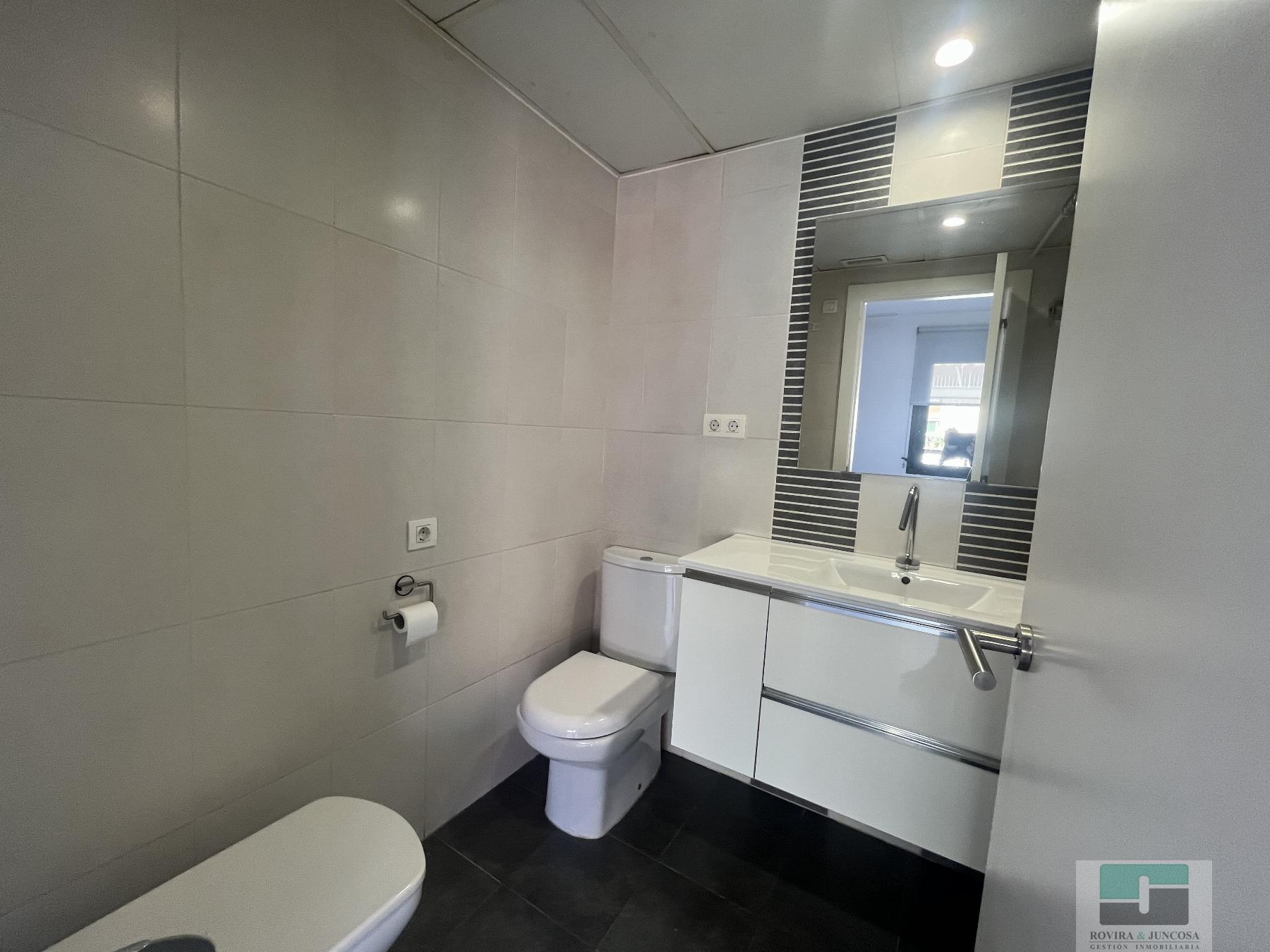 For rent of duplex in Castelldefels