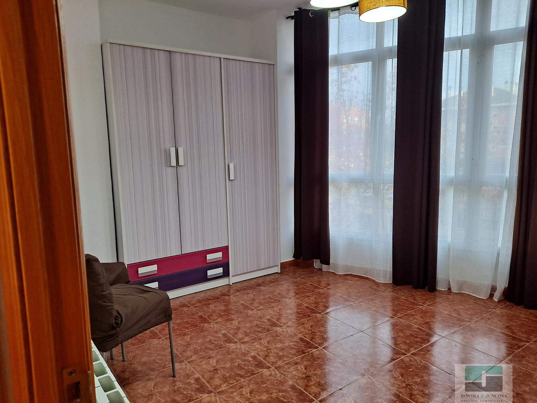 For sale of penthouse in Gavà