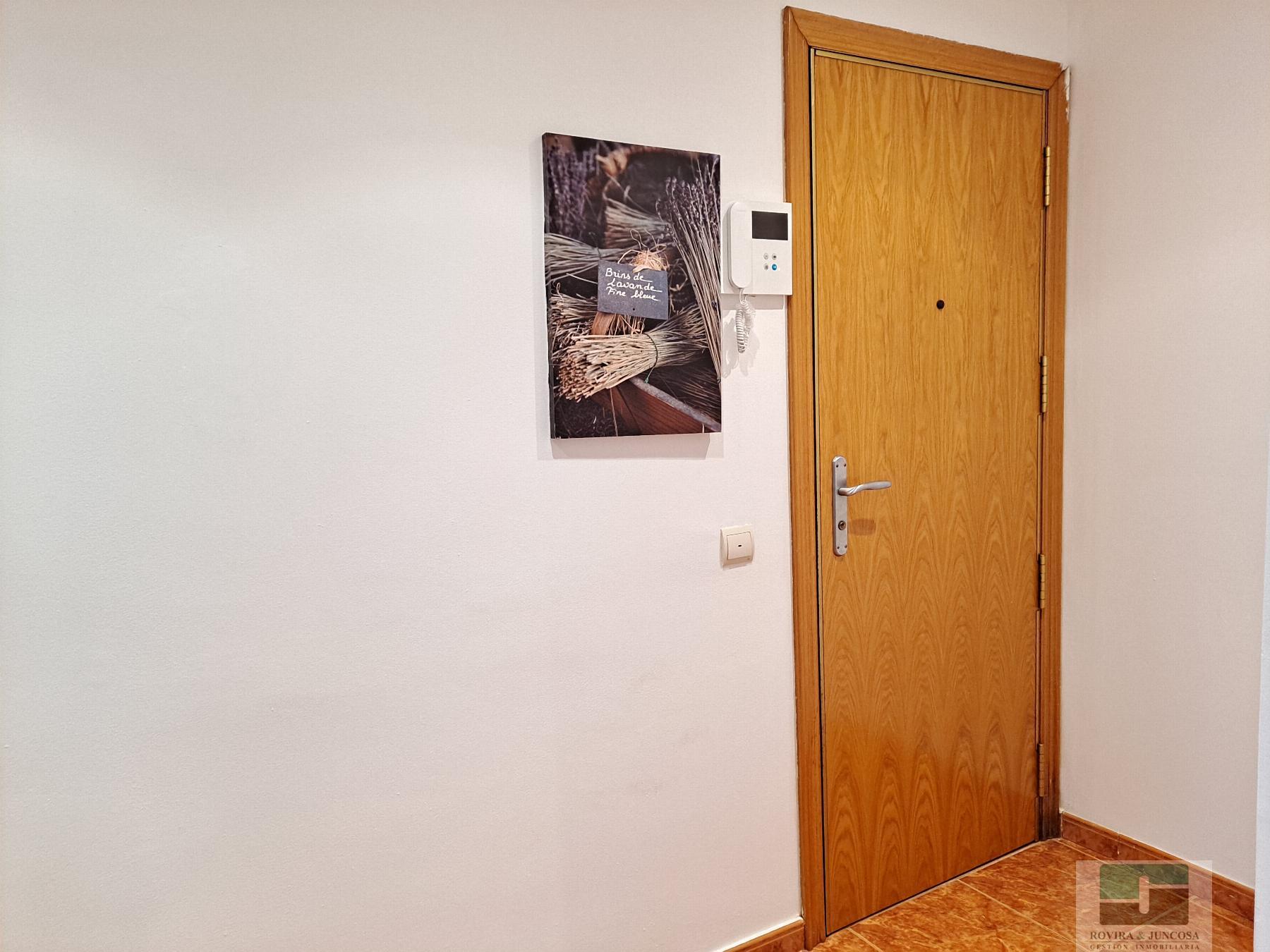 For sale of penthouse in Gavà