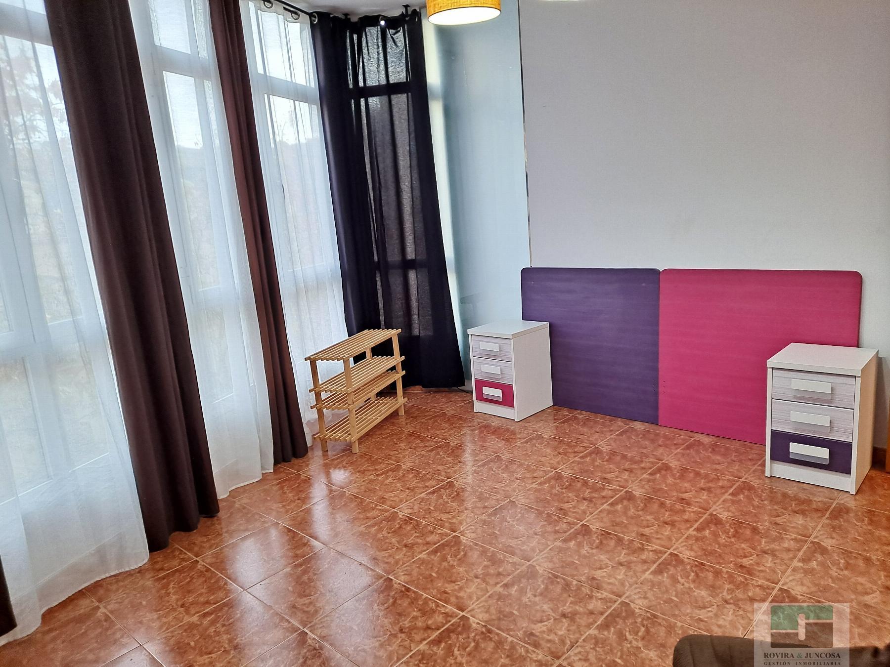 For sale of penthouse in Gavà