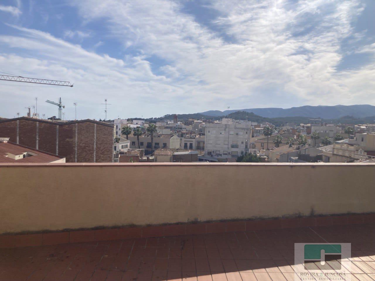 For sale of penthouse in Gavà