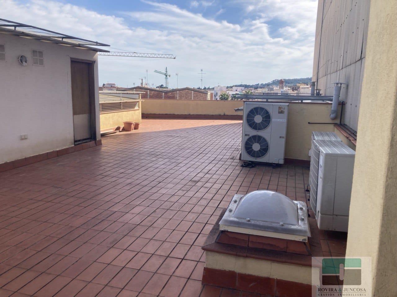 For sale of penthouse in Gavà