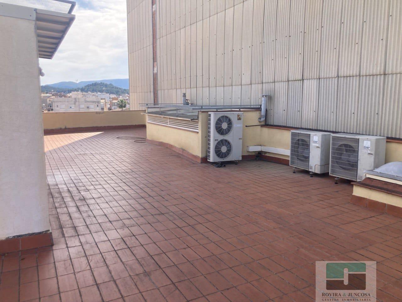 For sale of penthouse in Gavà