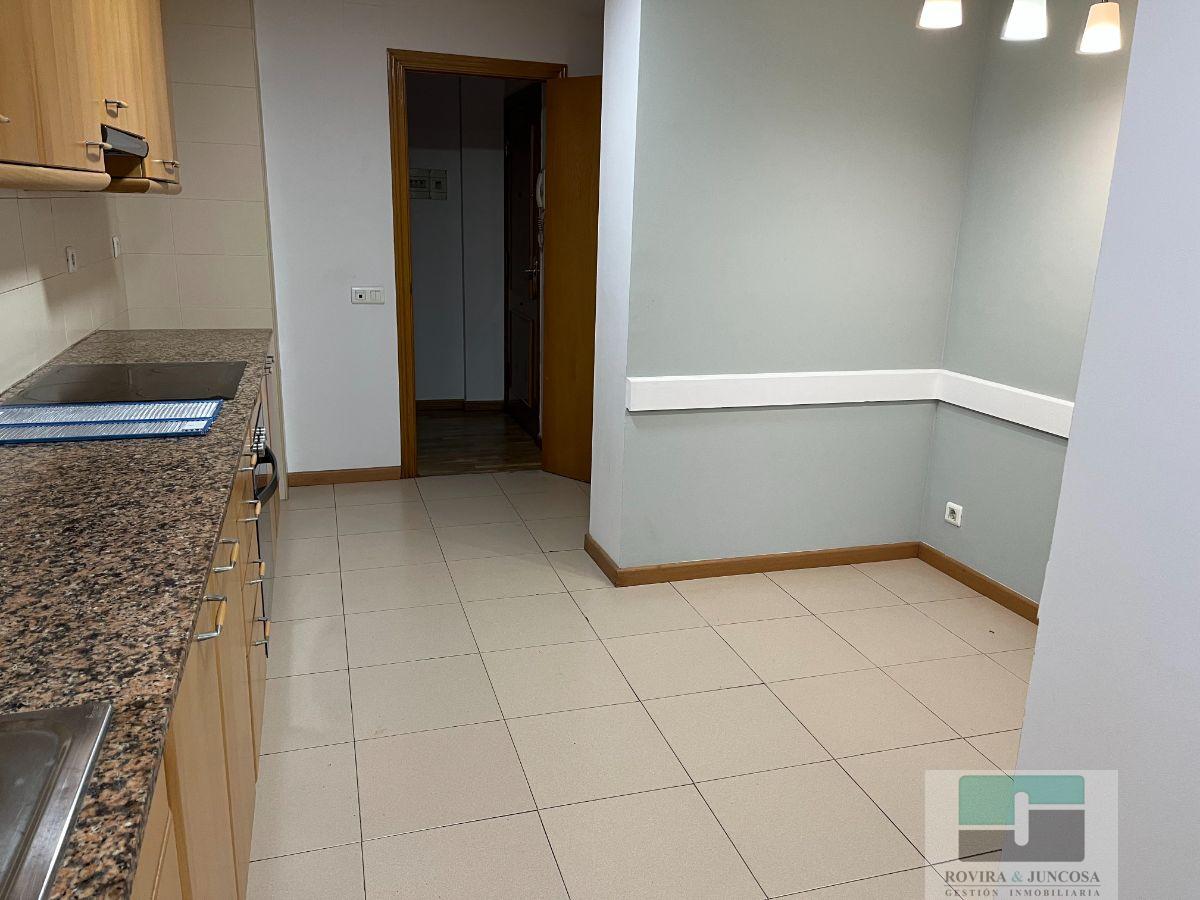 For rent of flat in Castelldefels