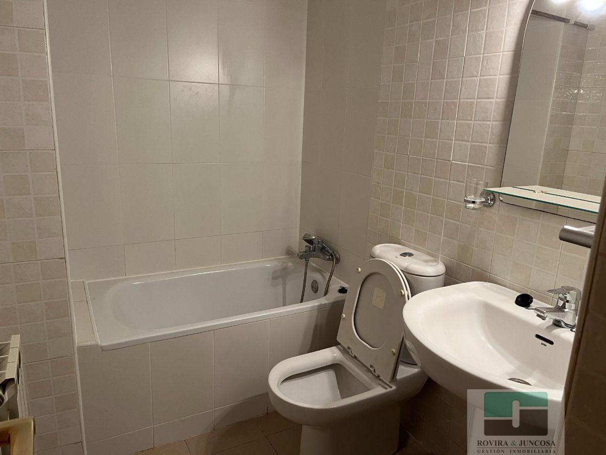 For rent of flat in Castelldefels