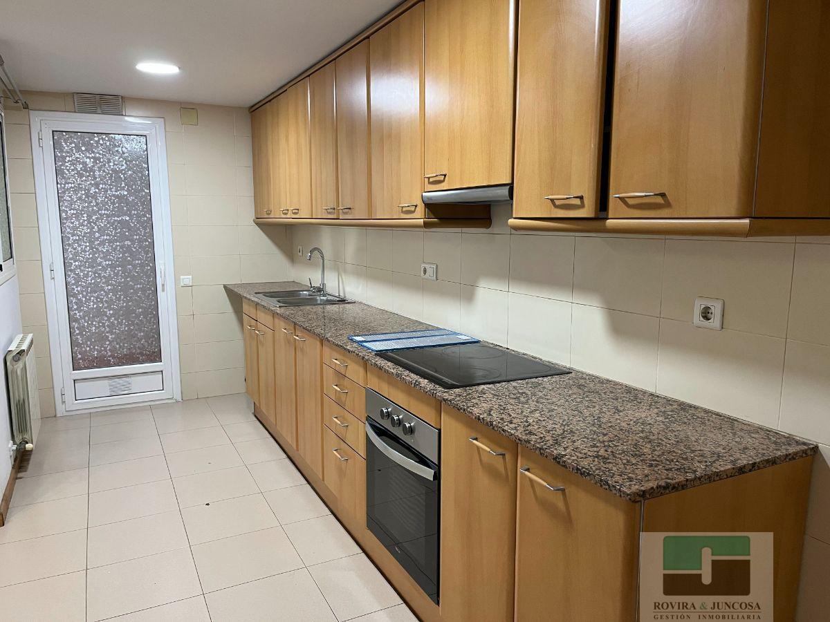 For rent of flat in Castelldefels