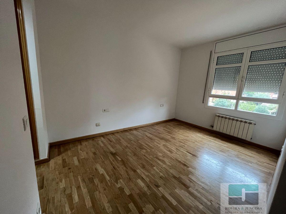 For rent of flat in Castelldefels