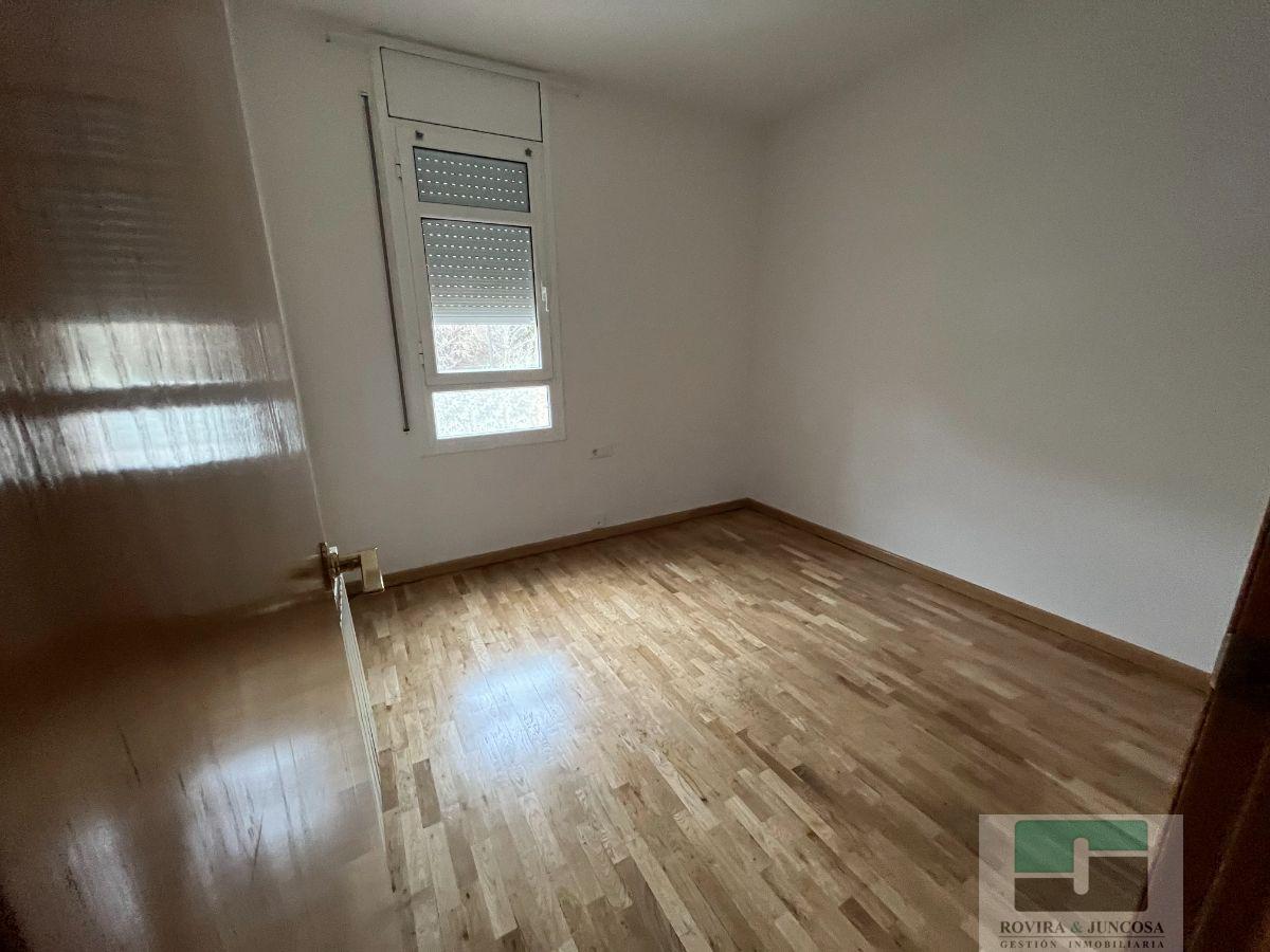 For rent of flat in Castelldefels