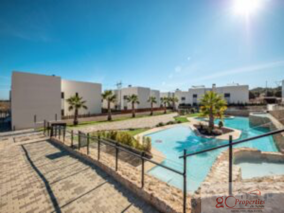For sale of new build in Orihuela Costa