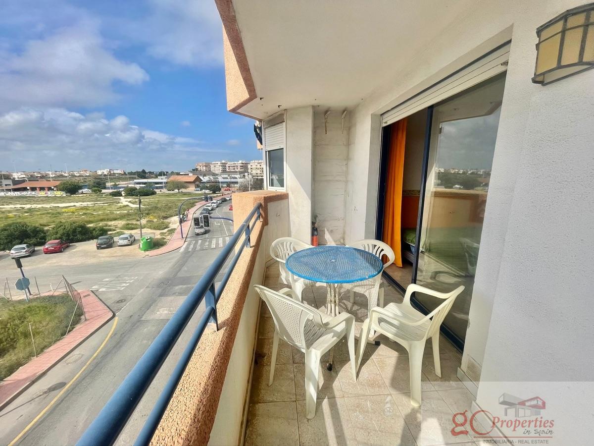 For sale of study in Torrevieja
