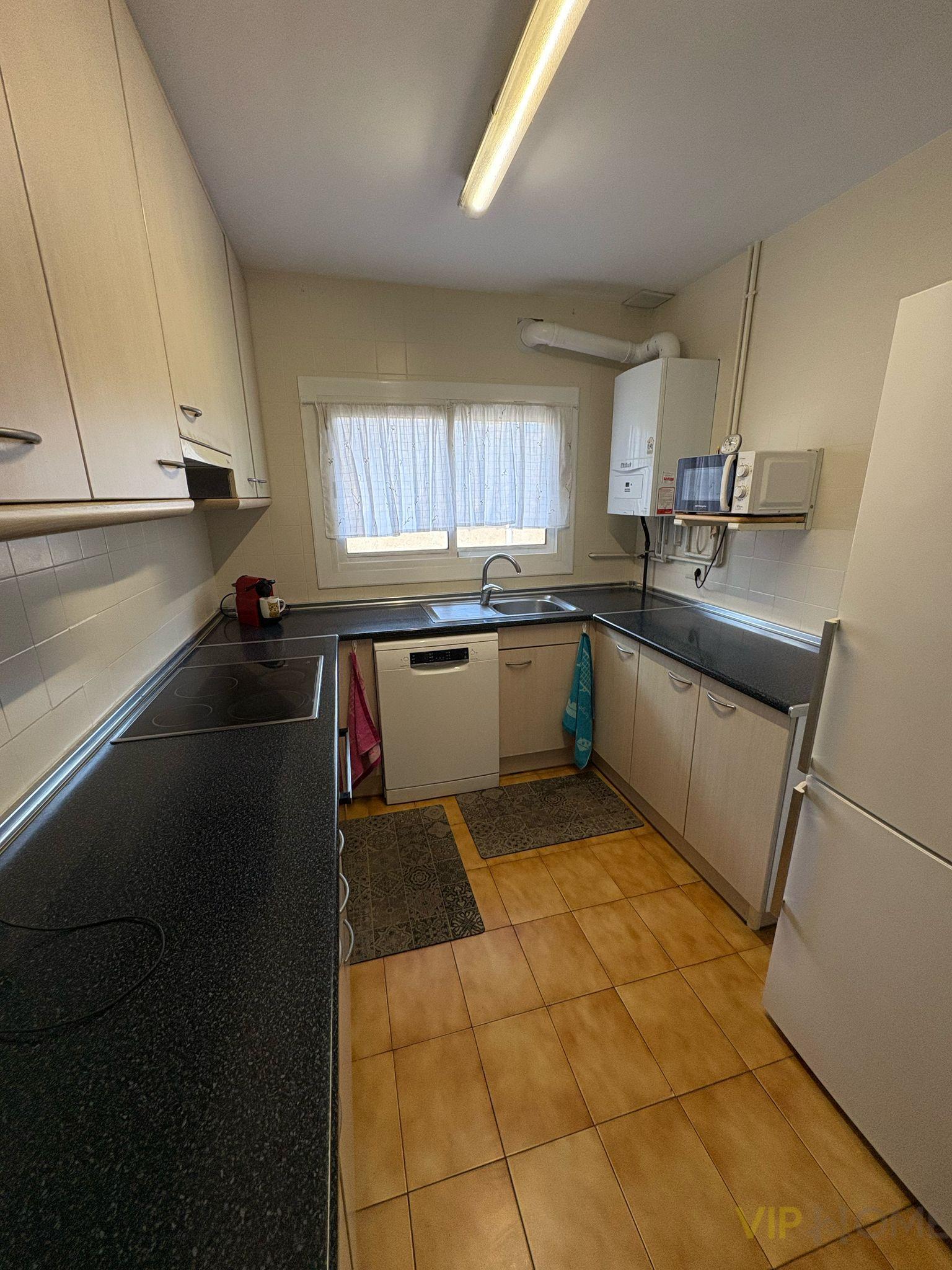 For sale of house in Llagostera