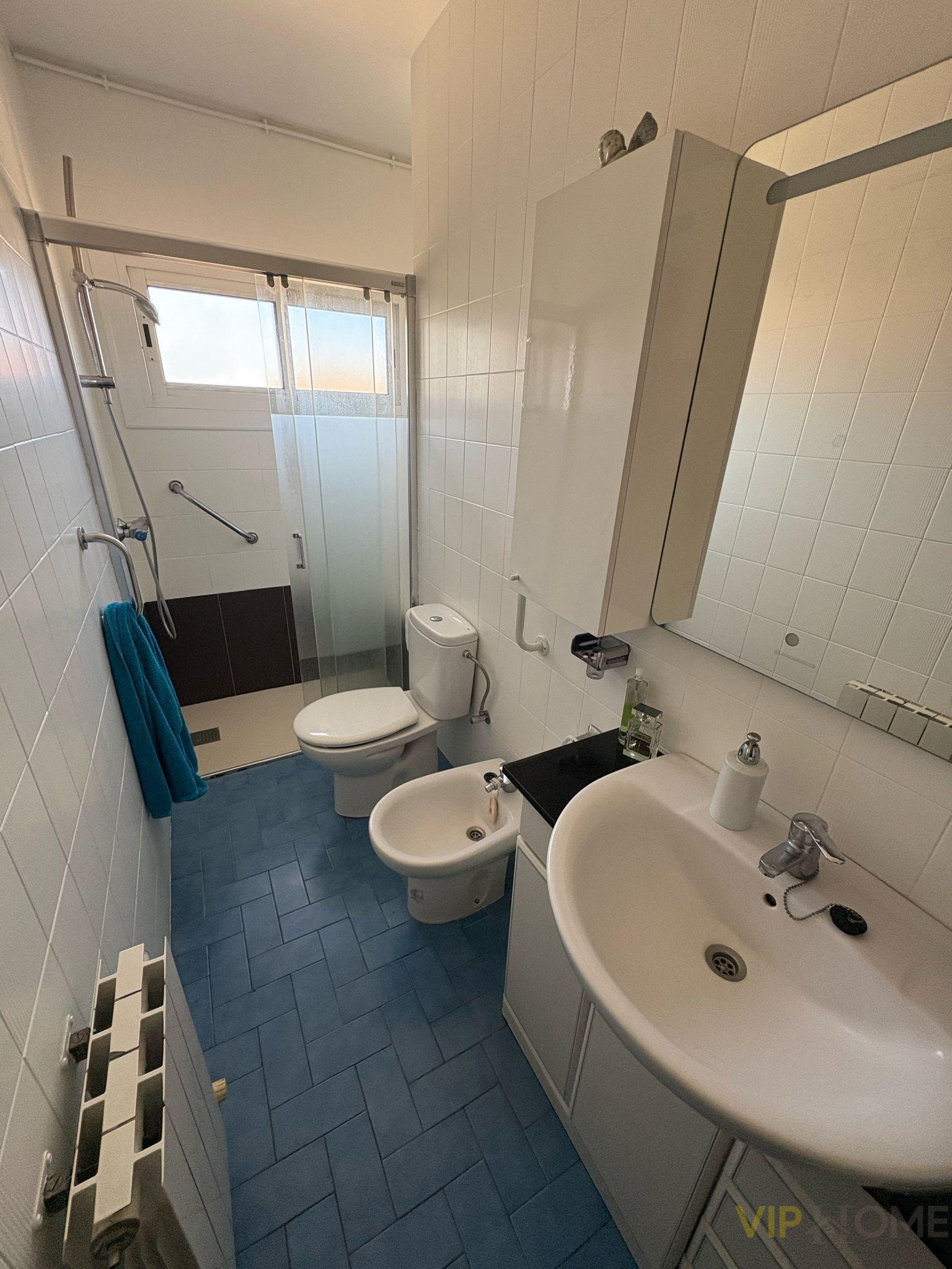 For sale of house in Llagostera