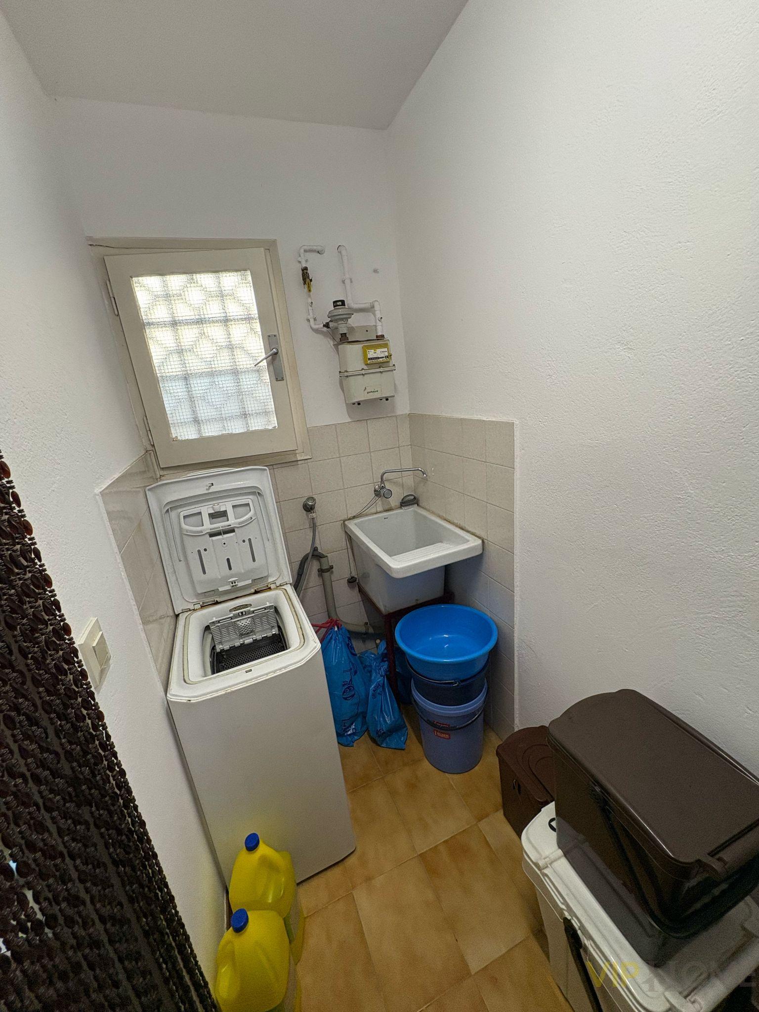 For sale of house in Llagostera