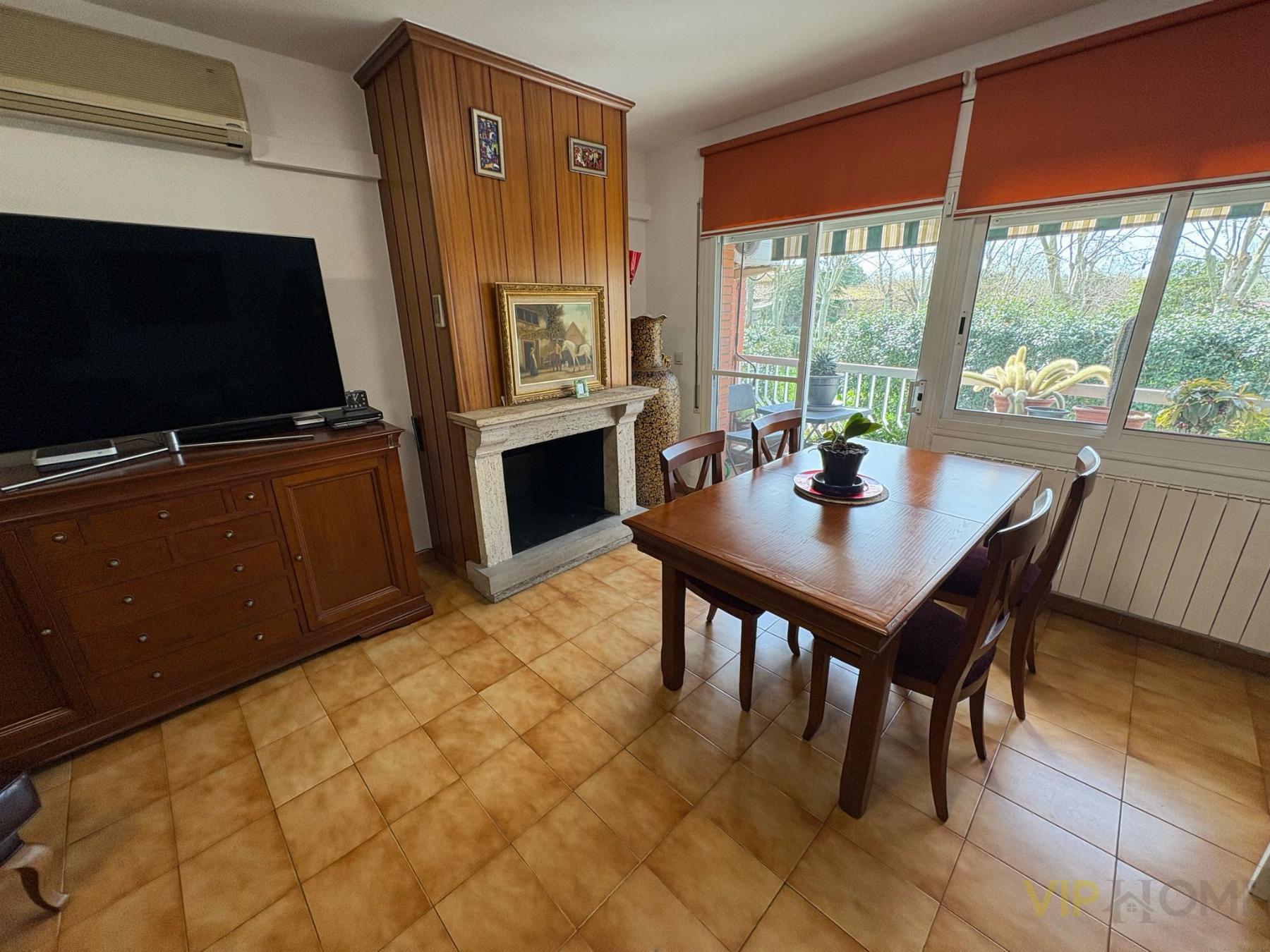 For sale of house in Llagostera