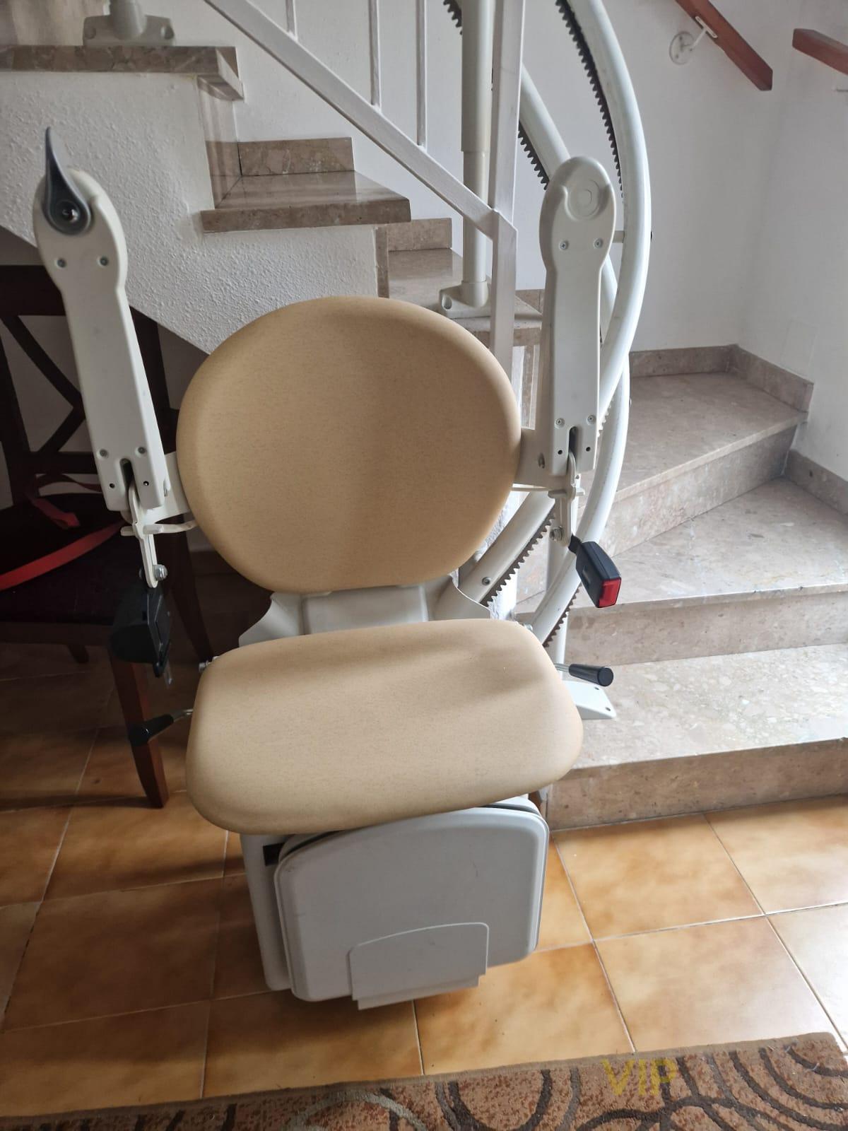 For sale of house in Llagostera