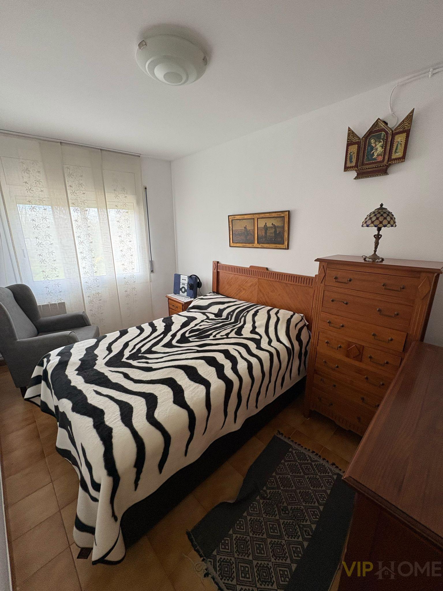 For sale of house in Llagostera